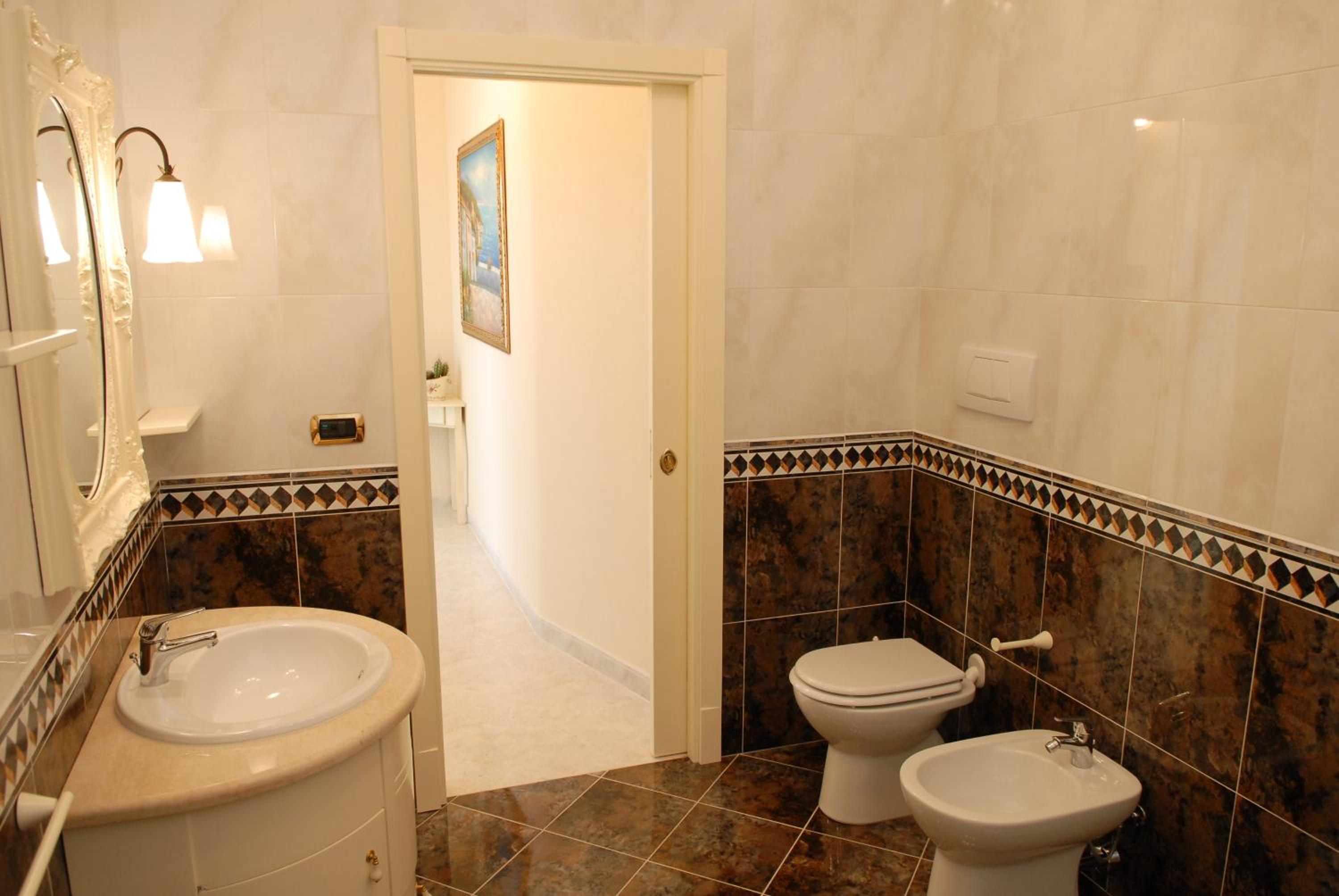Triple Room - Photo 22
