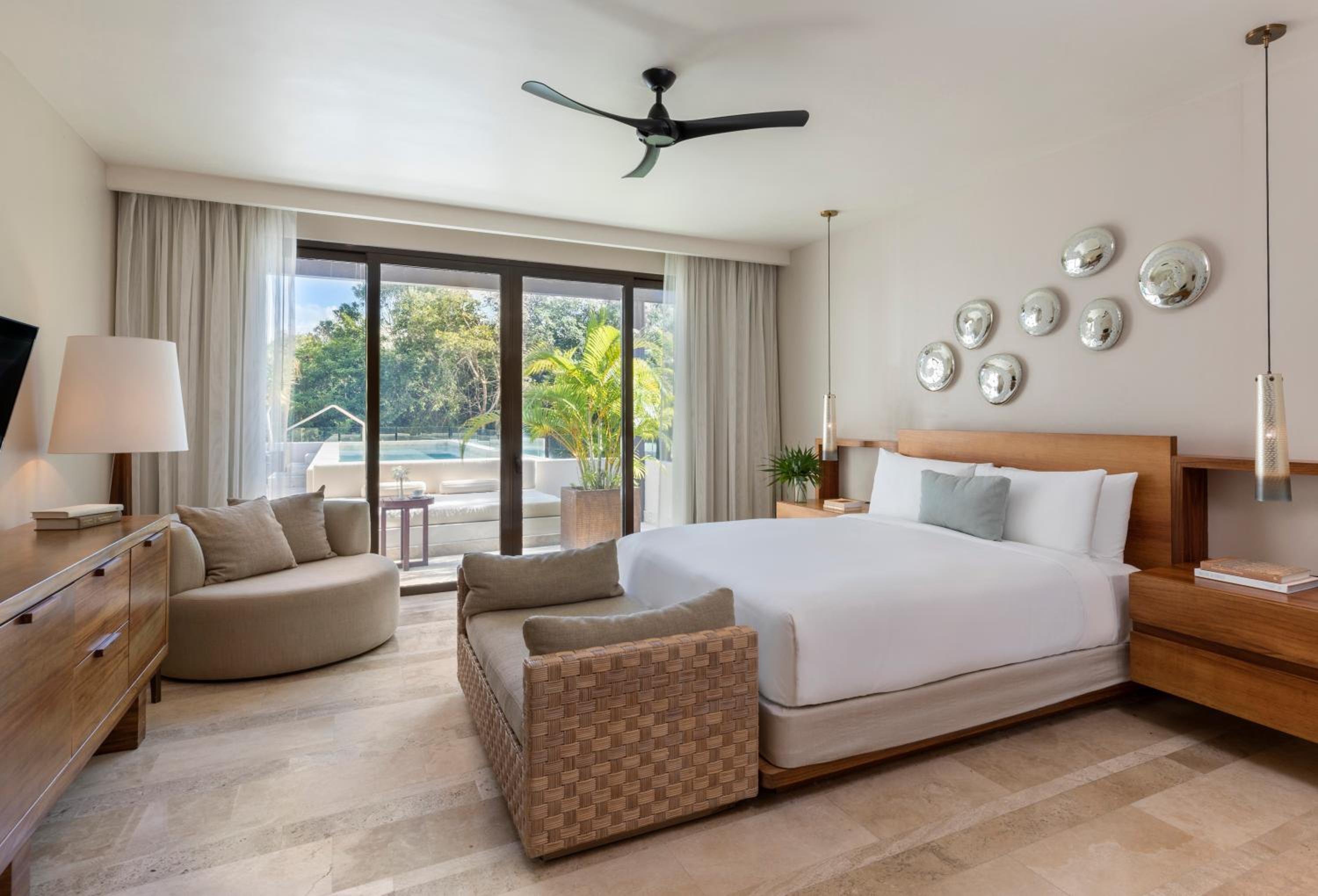 Four-Bedroom Penthouse Villa - Photo 1