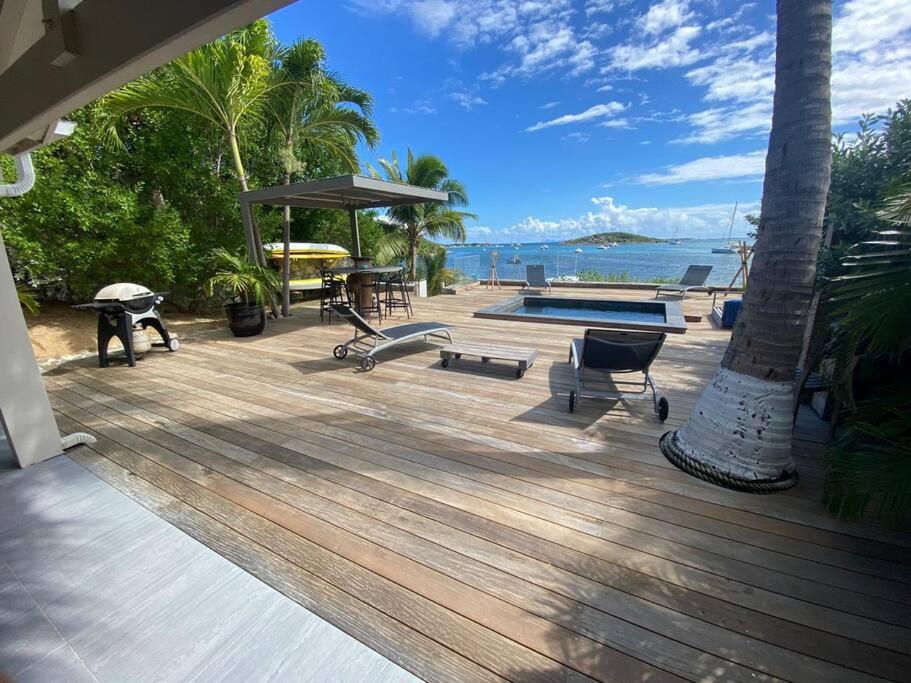 Three-Bedroom Villa photo 1