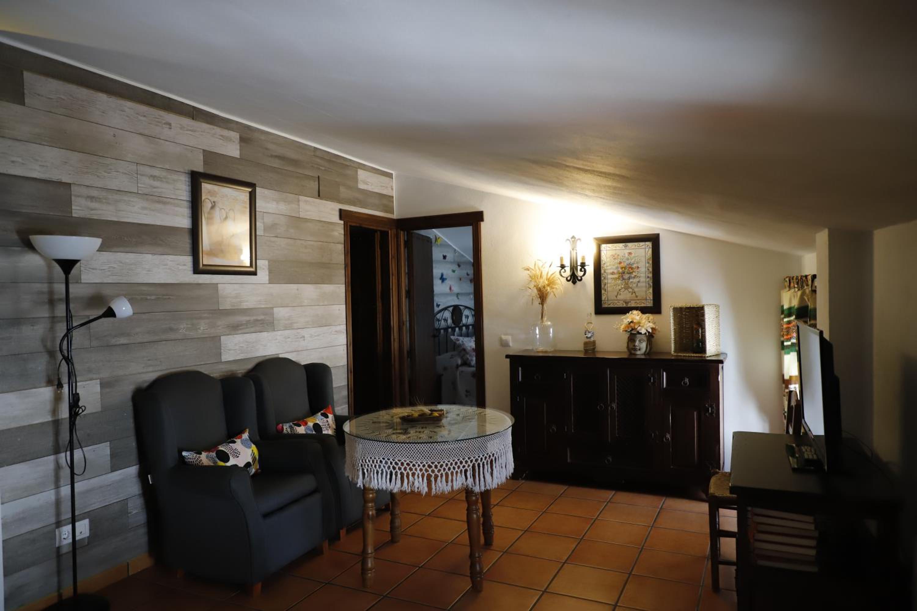 Apartment - Photo 2