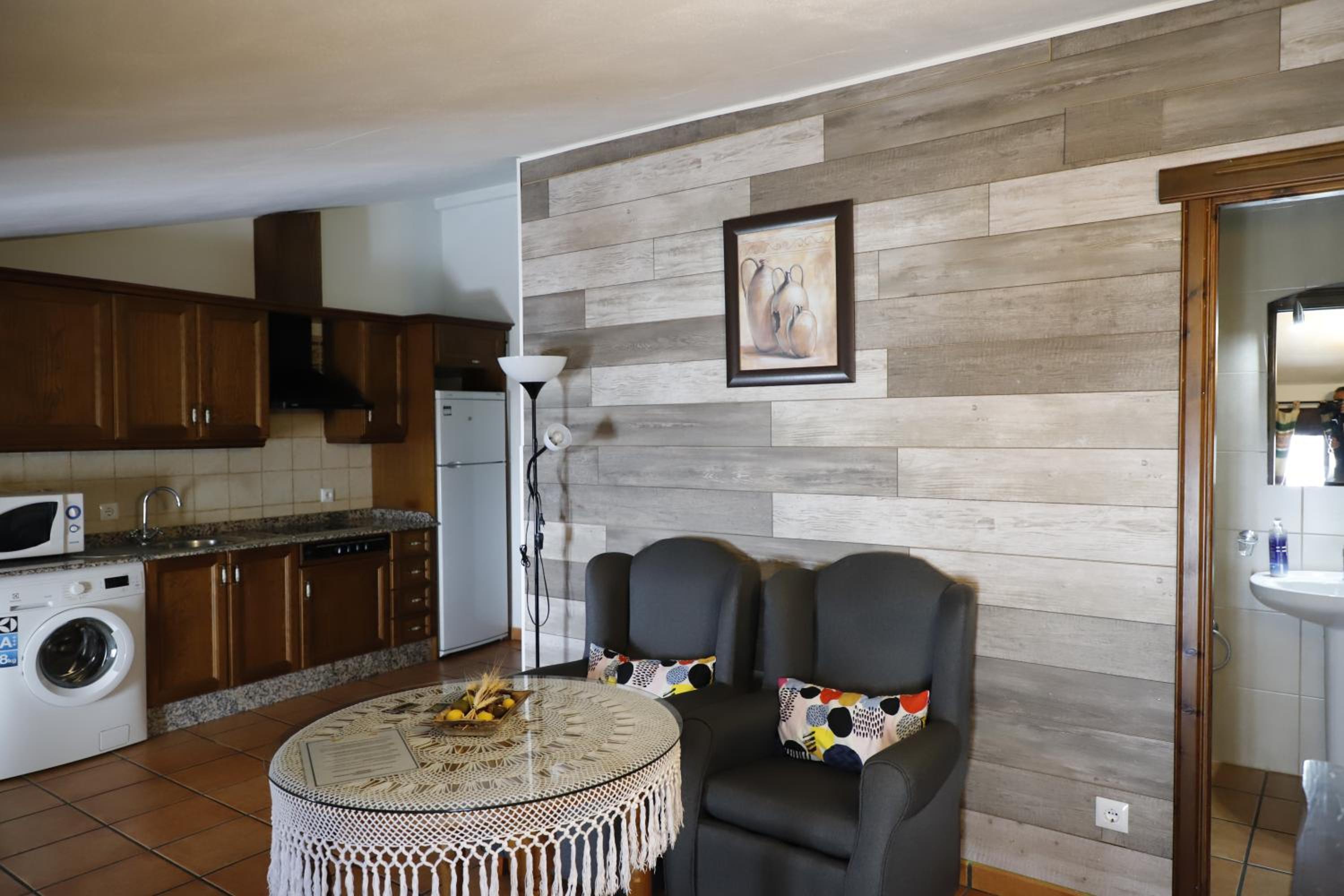 Apartment - Photo 16