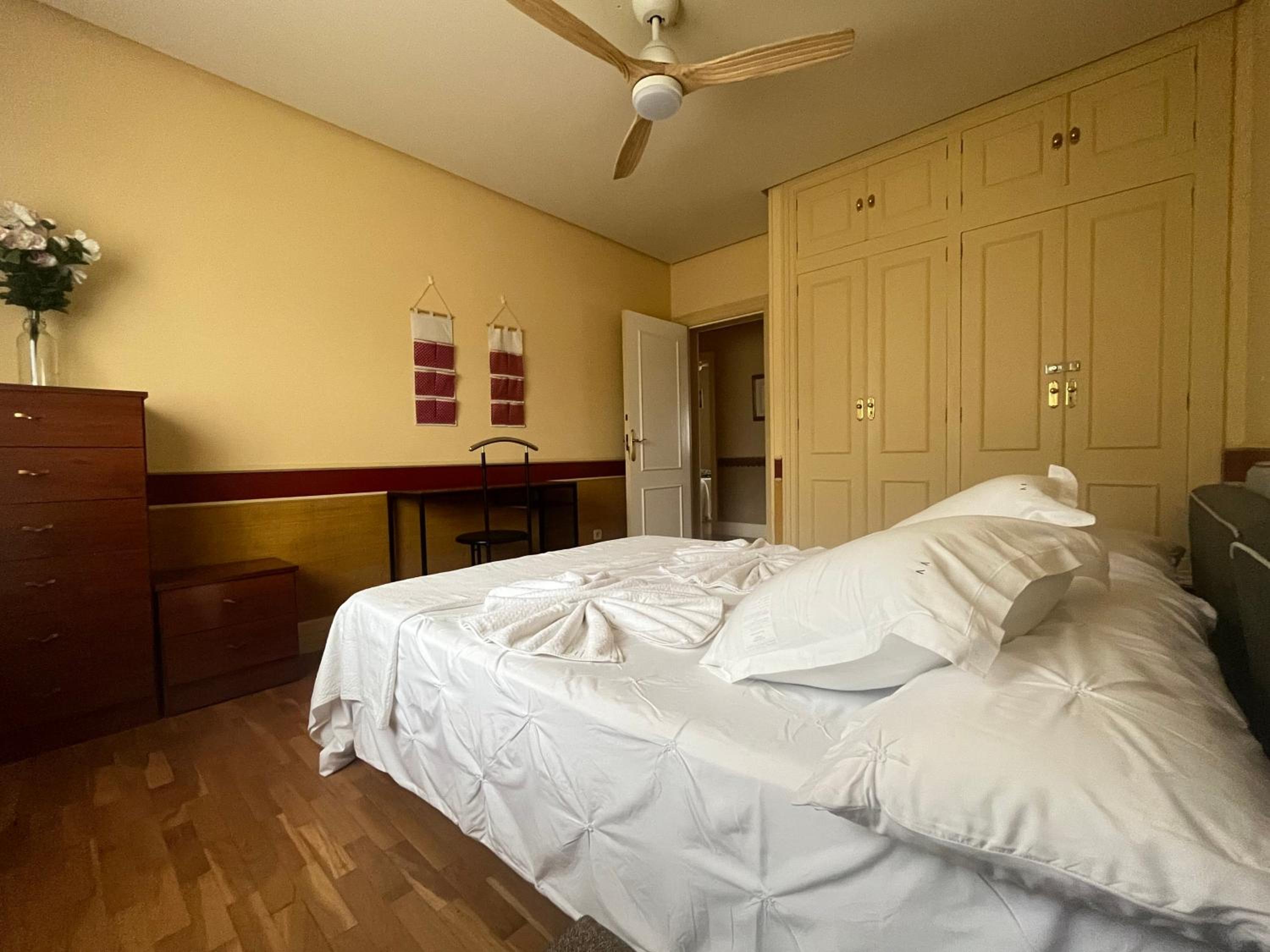 Casa de cuatro habitaciones