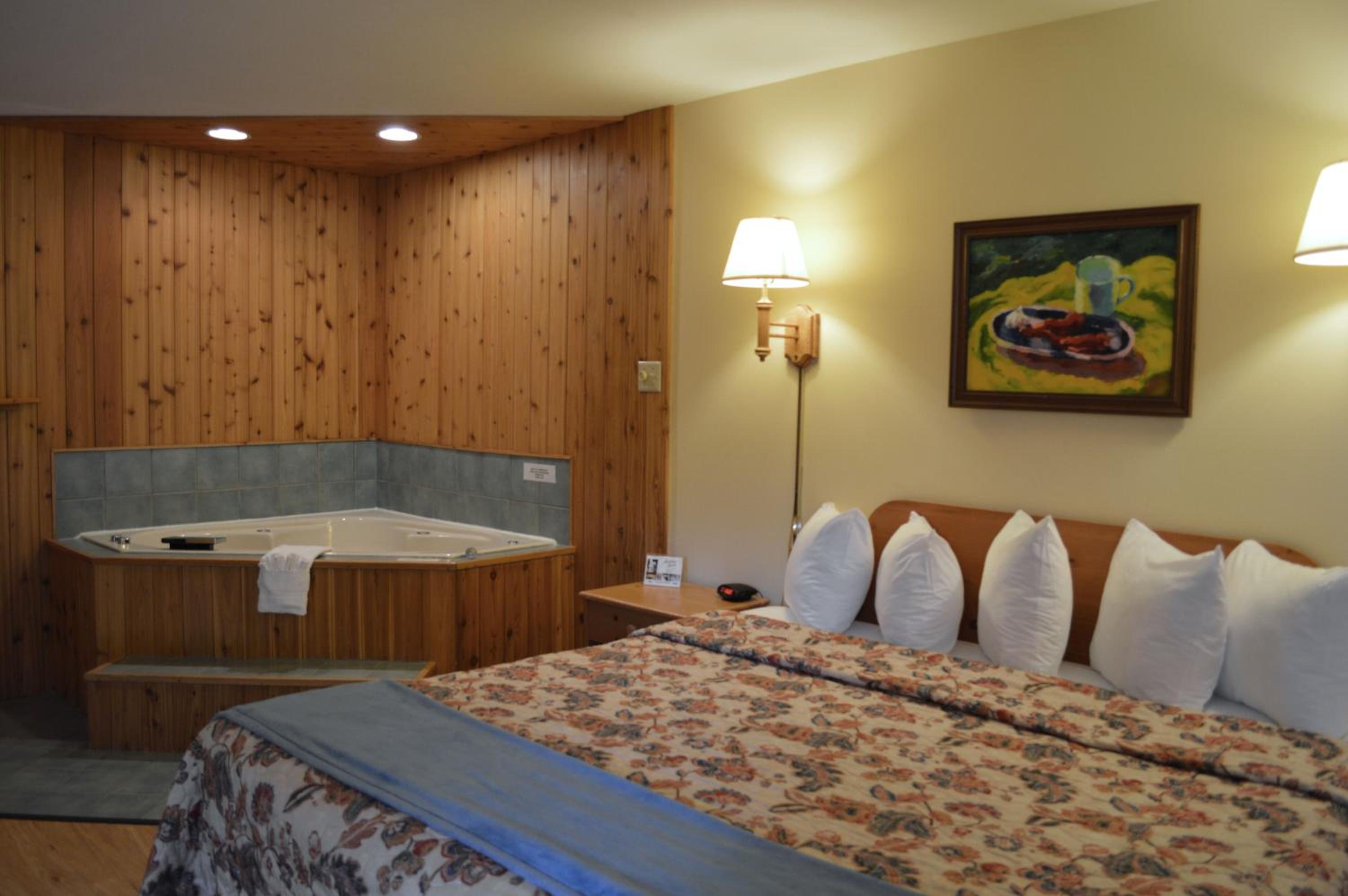 King Room with Spa Bath