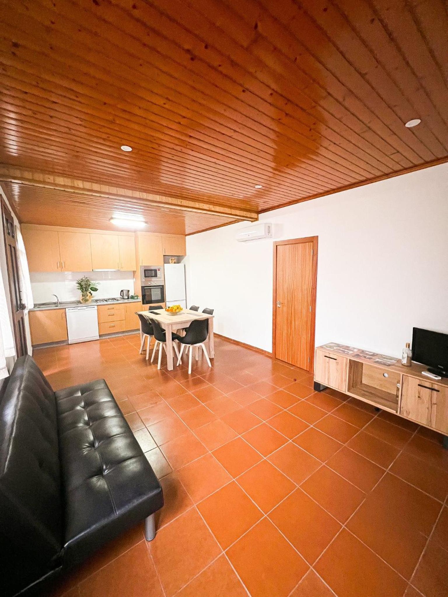 Two-Bedroom House photo 3