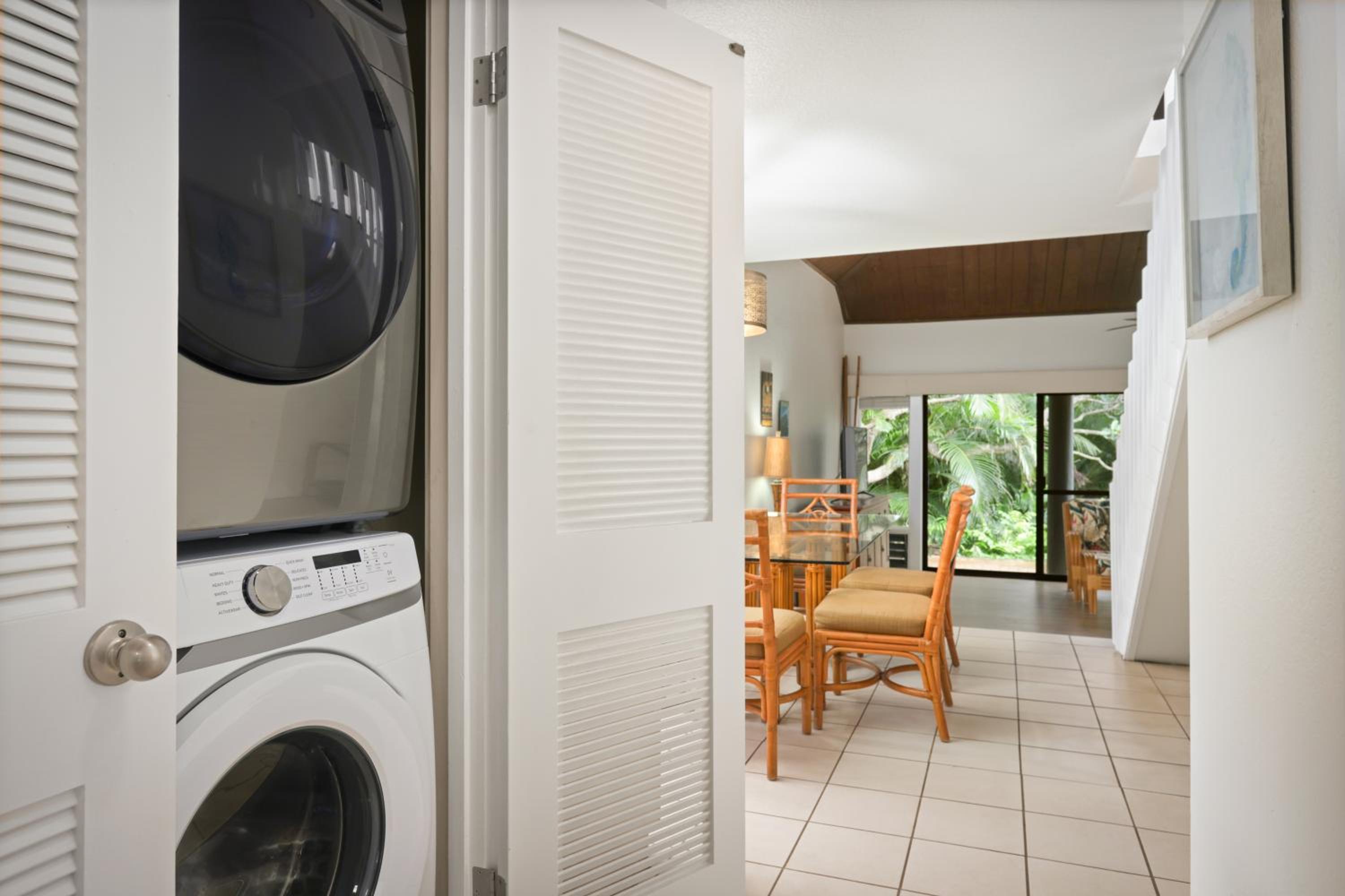 One-Bedroom Suite with Garden View - Photo 11