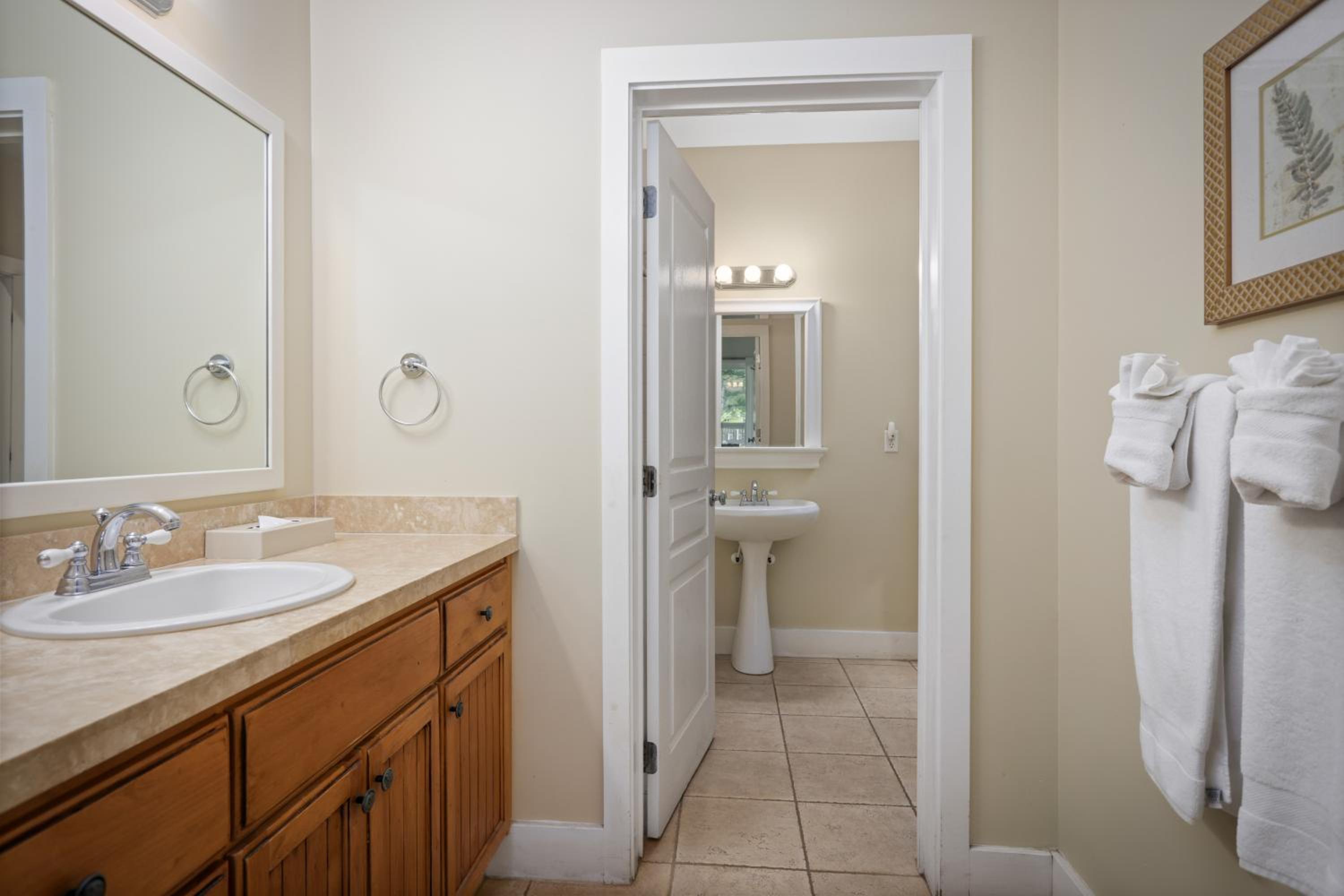Two-Bedroom Suite with Garden View - Photo 19