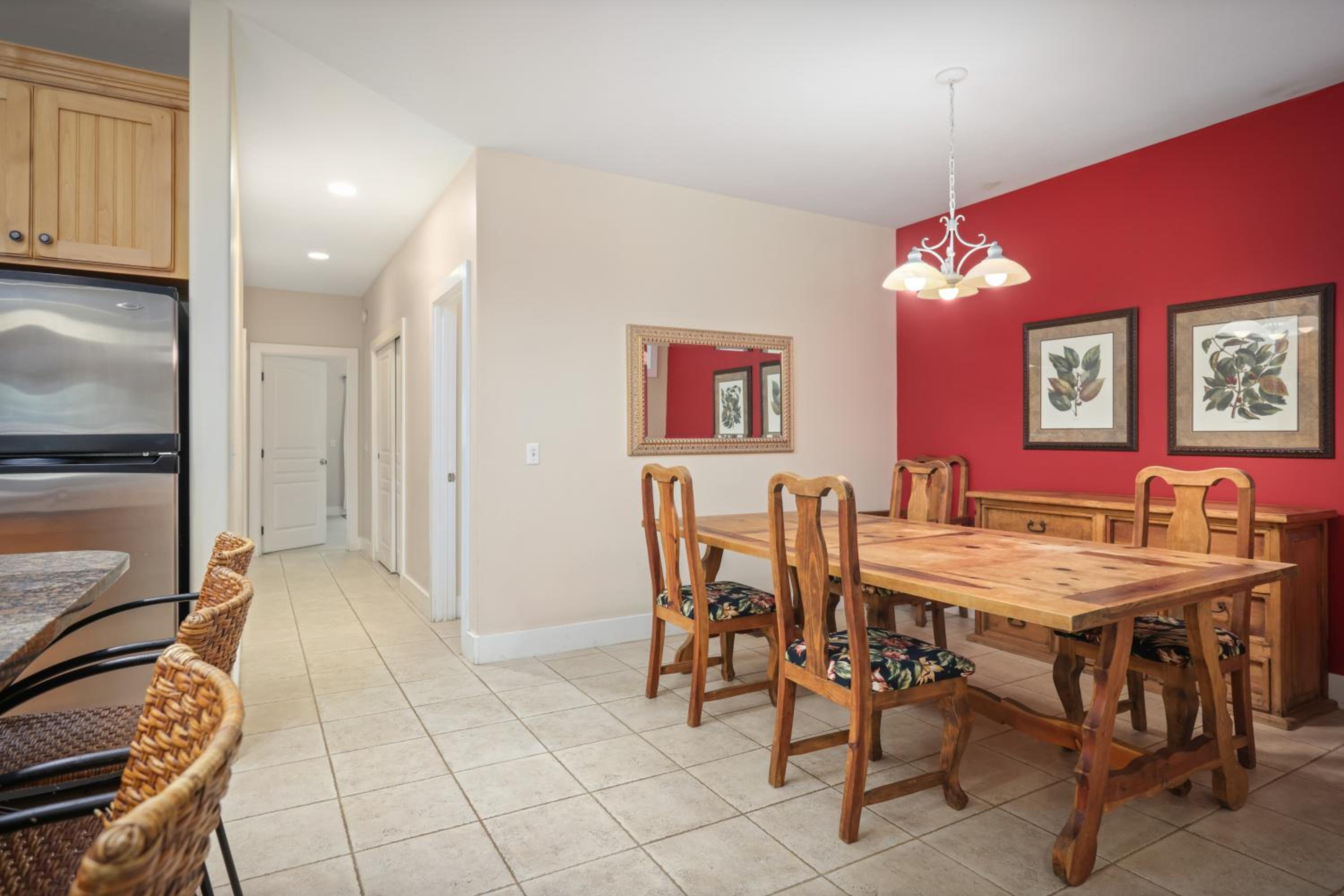 Two-Bedroom Suite with Garden View - Photo 8