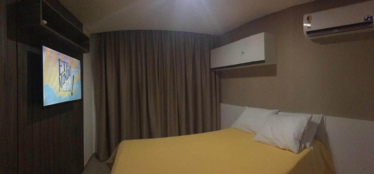 Studio Apartment photo 1
