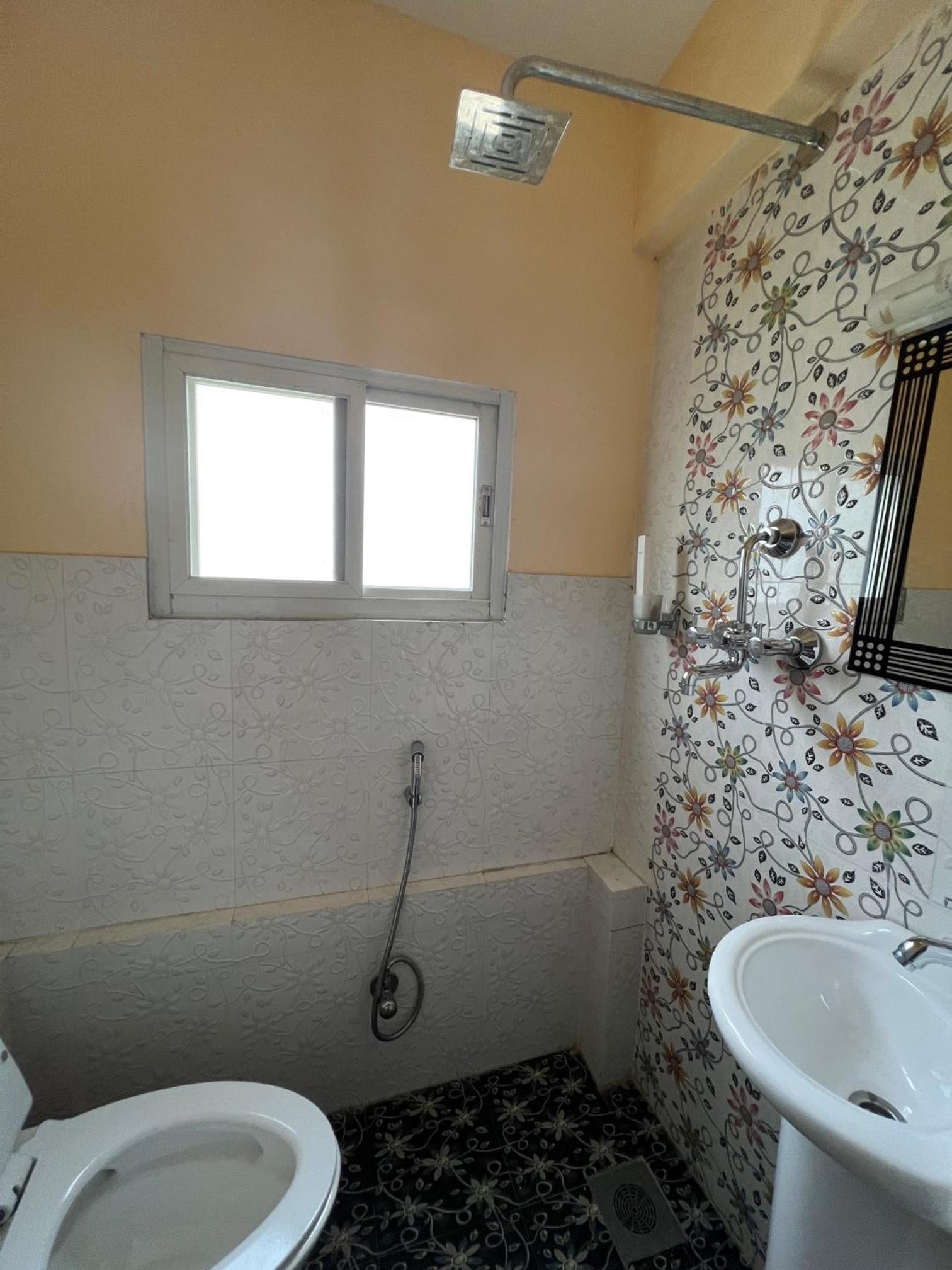 Budget Double Room photo 2