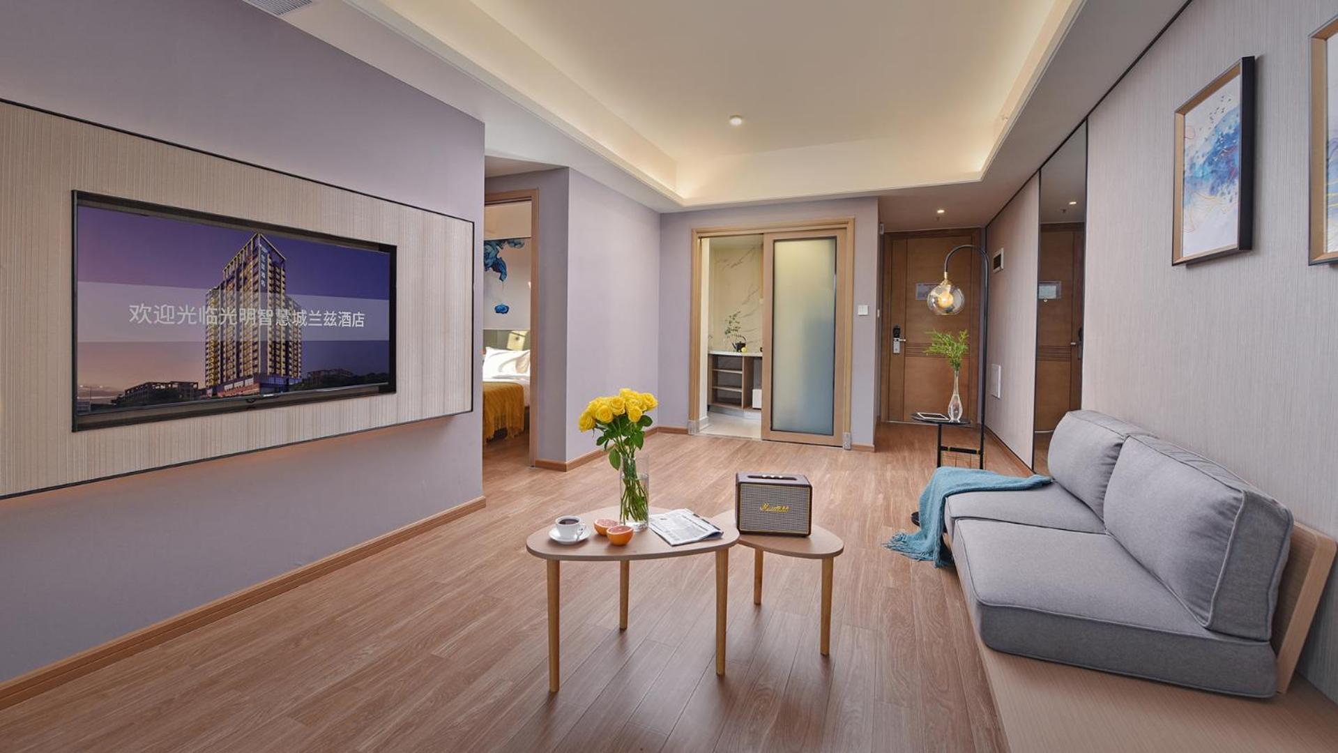 Executive 2 Bedroom Suite photo 3
