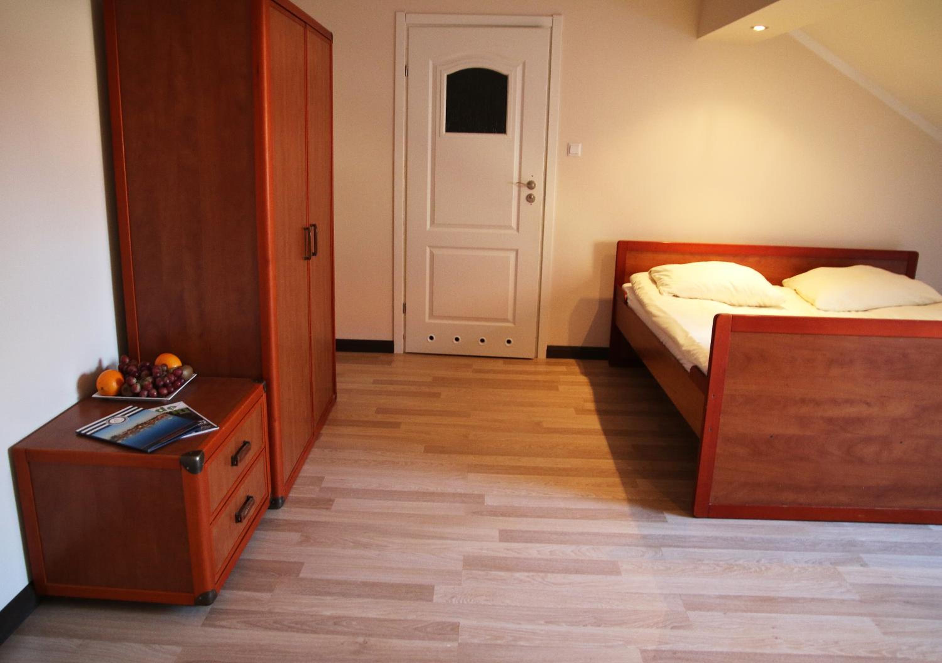 Standard Apartment (4 Adults) - Photo 18