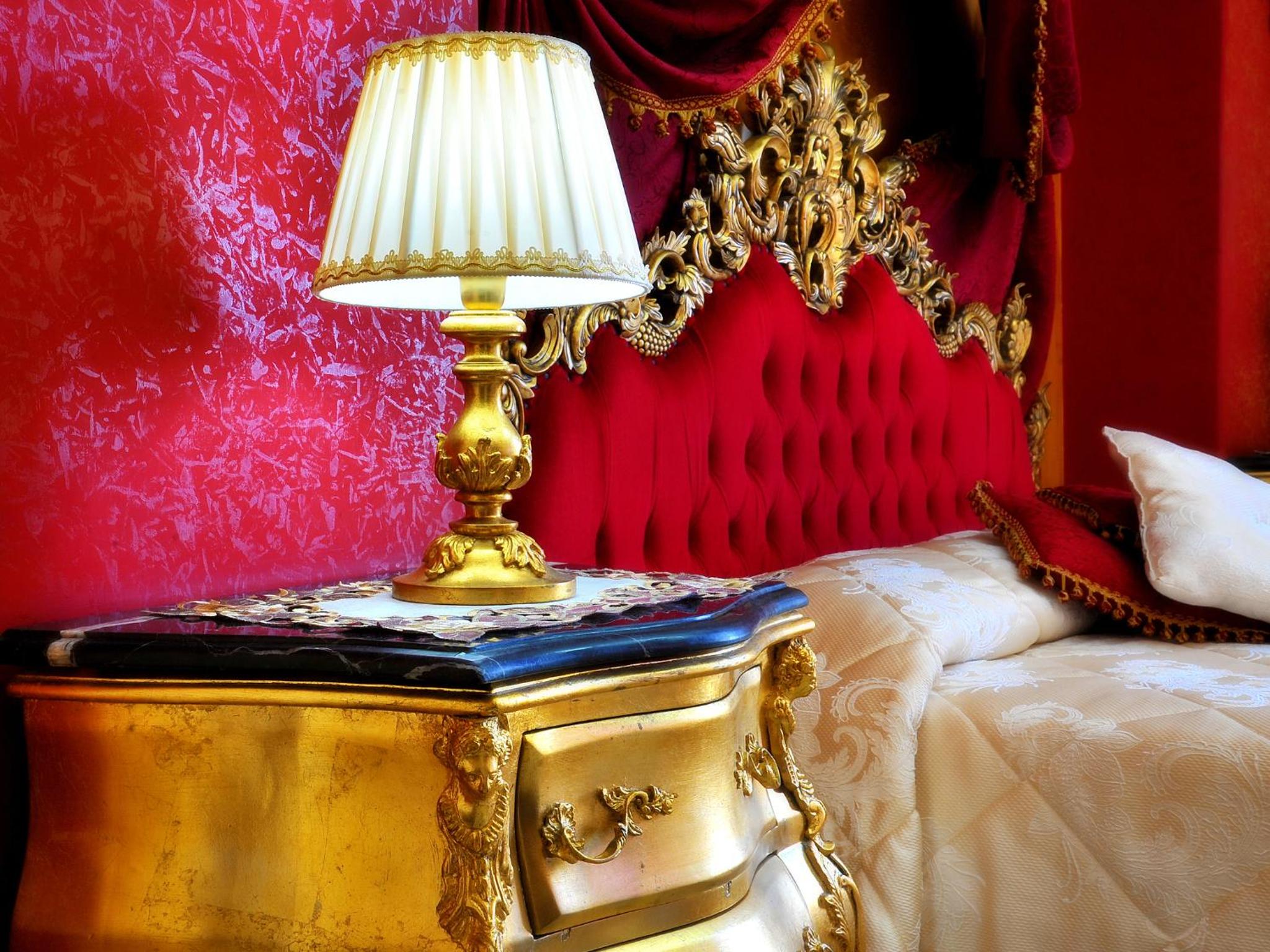 Deluxe Suite with Sea View - Photo 1