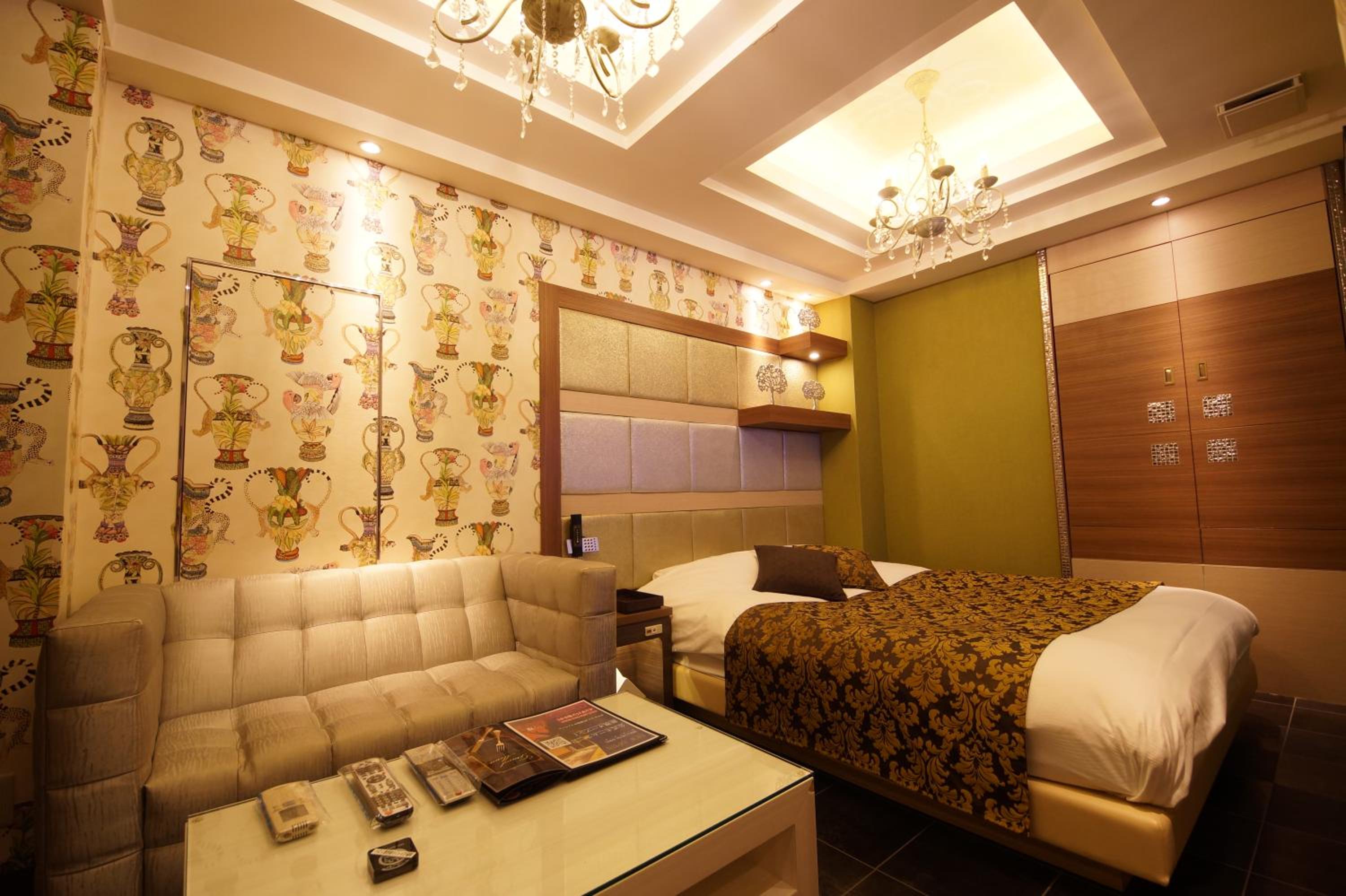 Standard Double Room - Non-Smoking - Photo 10