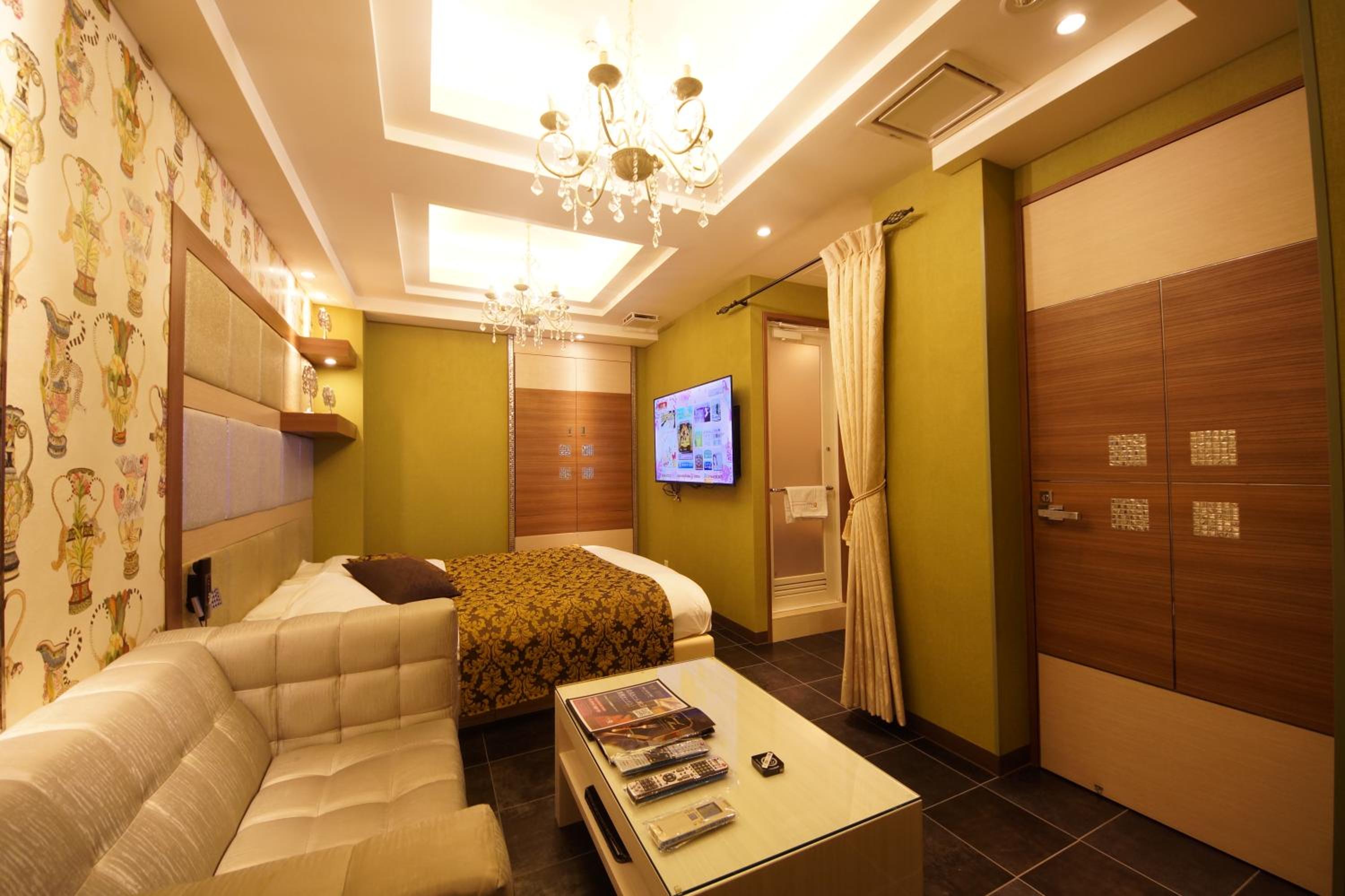 Standard Double Room - Non-Smoking - Photo 12