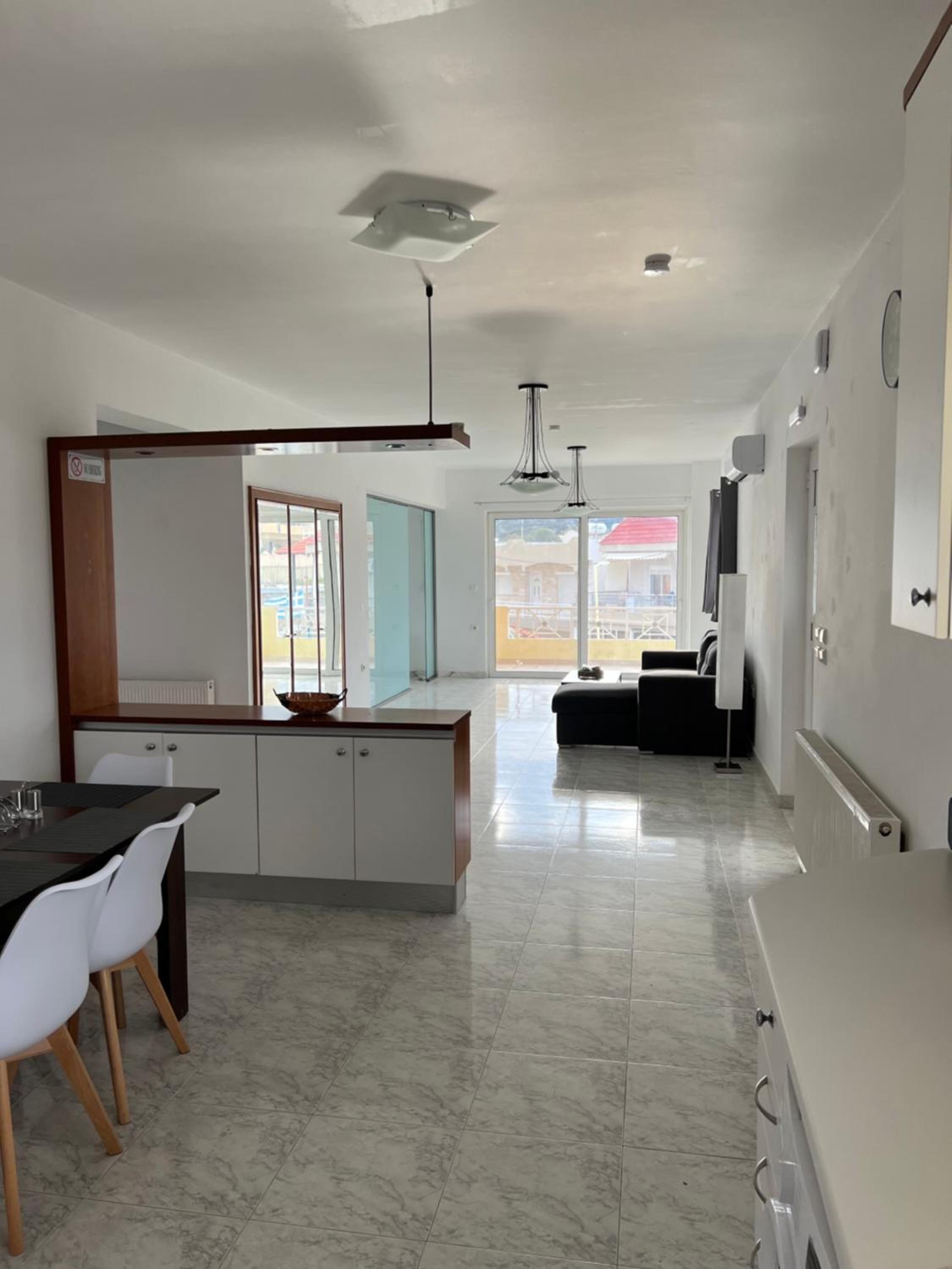Three-Bedroom Apartment photo 1