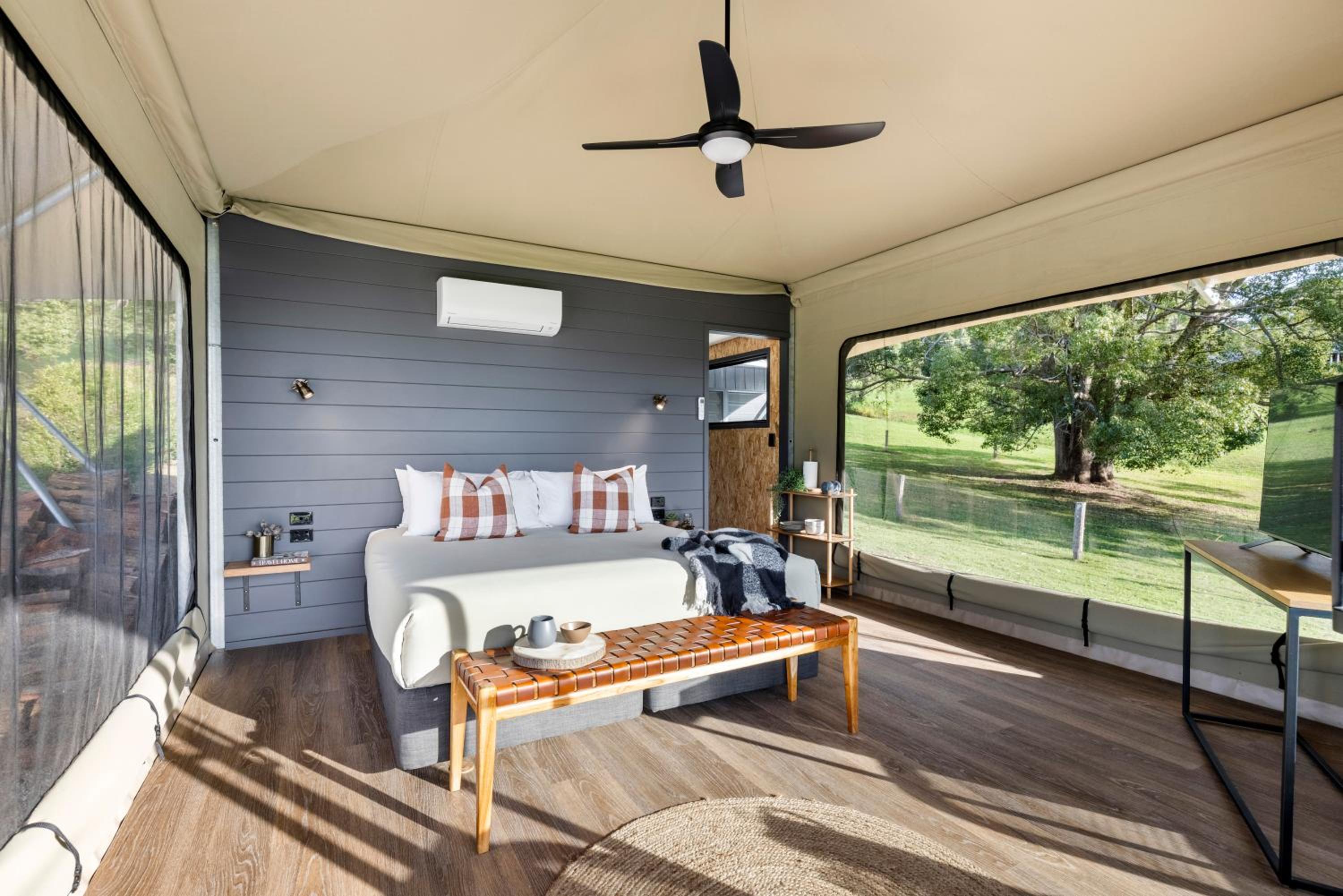 Luxury Glamping Tent photo 2