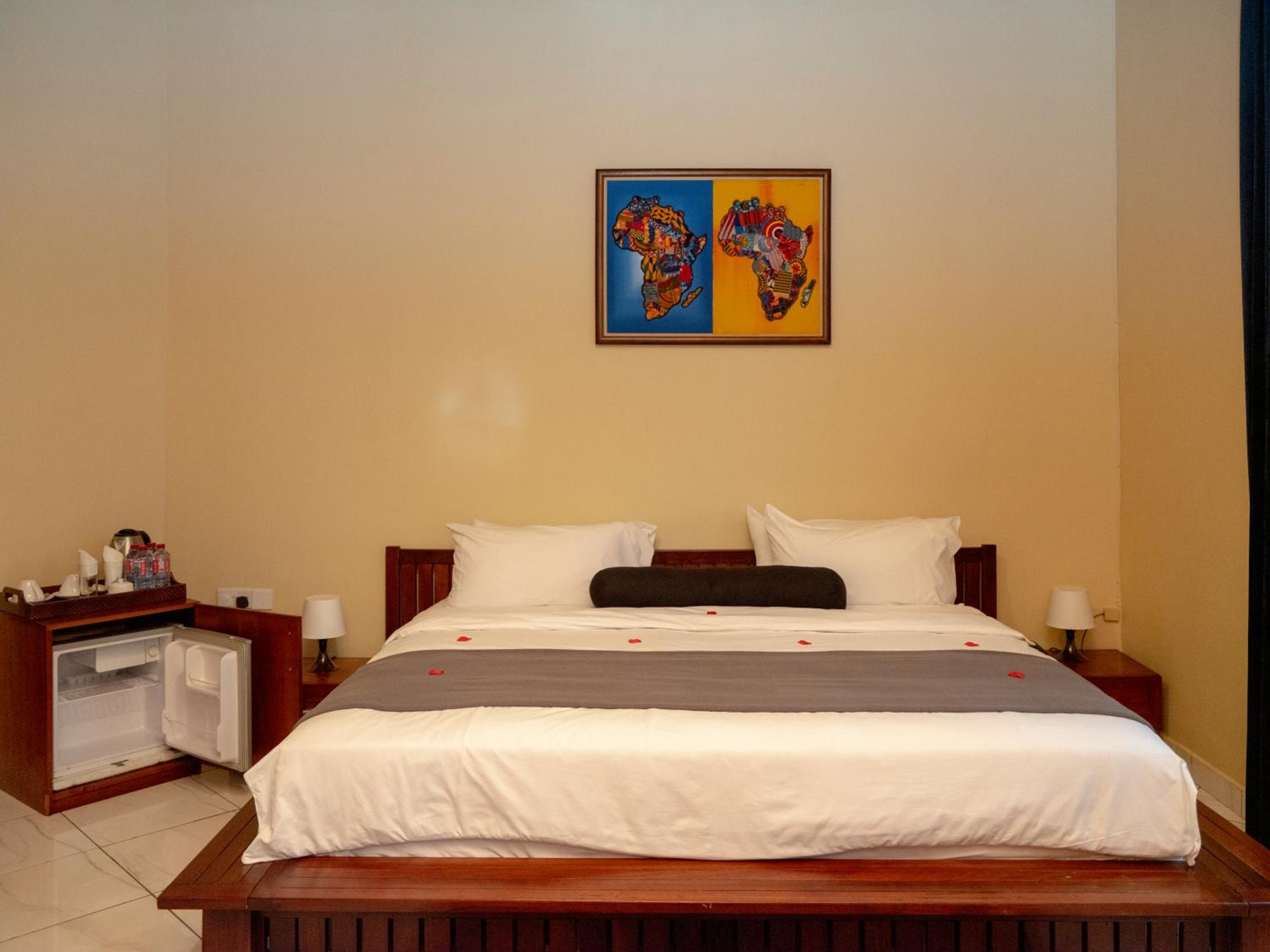 Queen Room