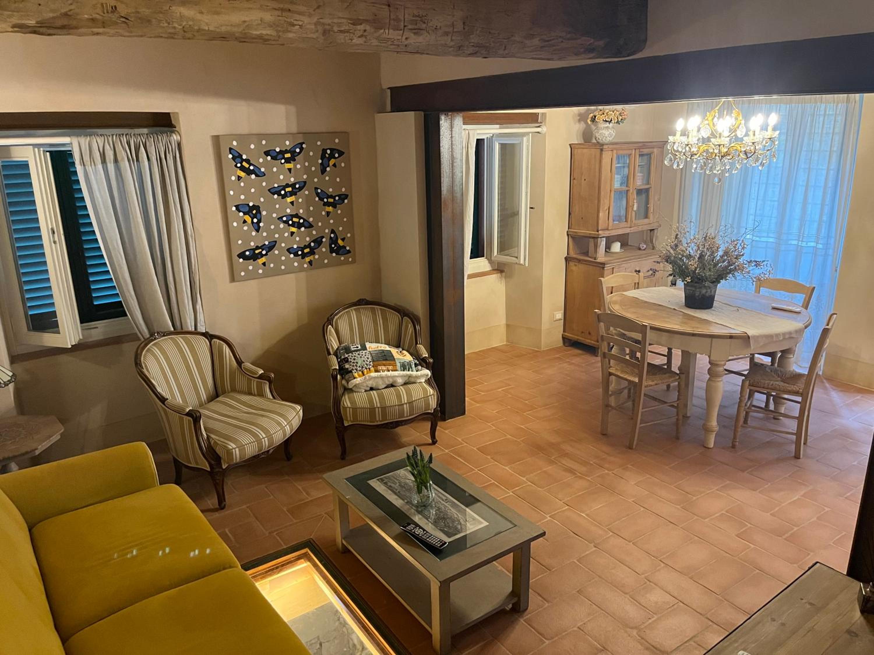 Apartment - Split Level-Separate Building photo 1
