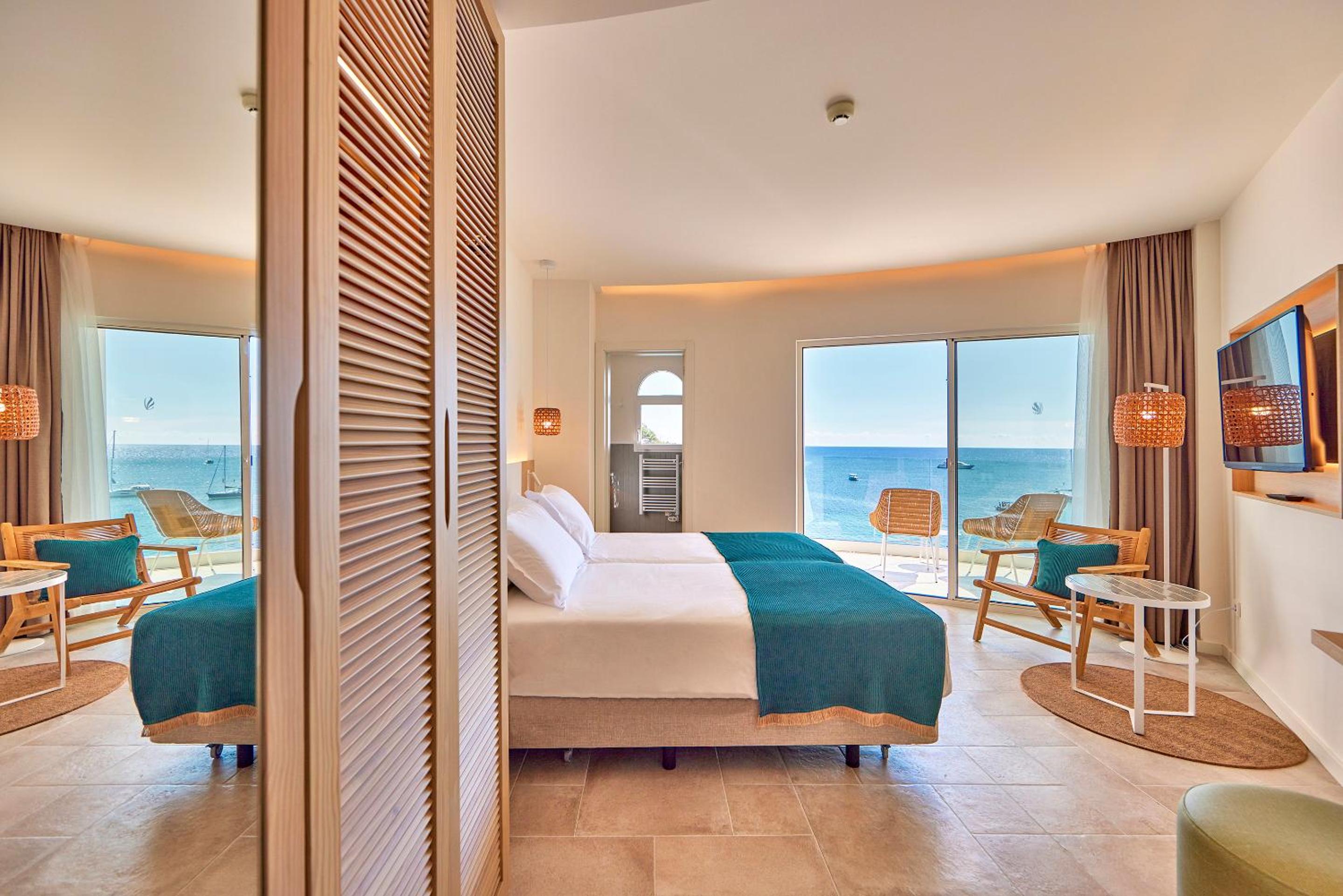 Habitación Doble con Vista al Mar