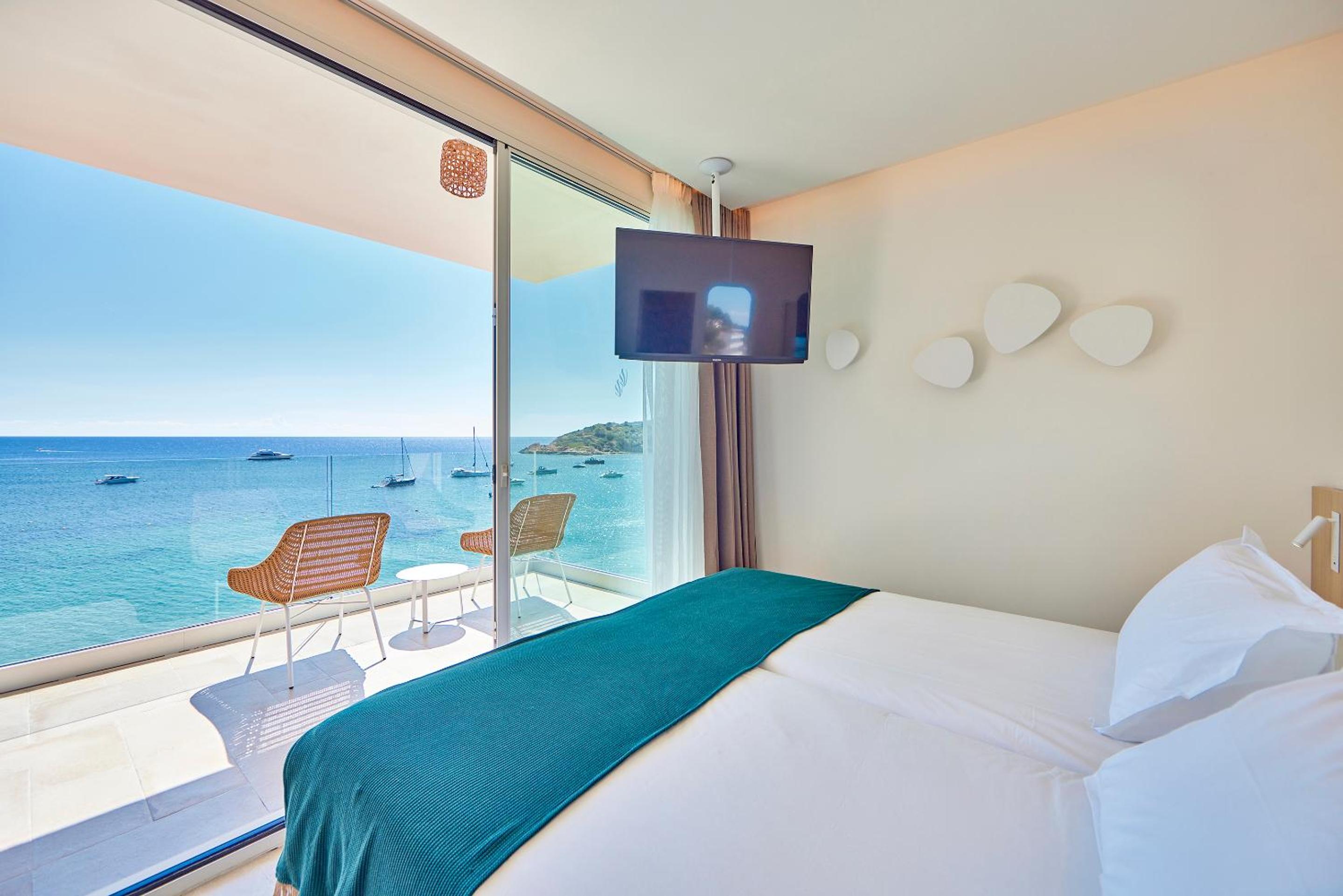Superior Double Room with Sea View photo 2