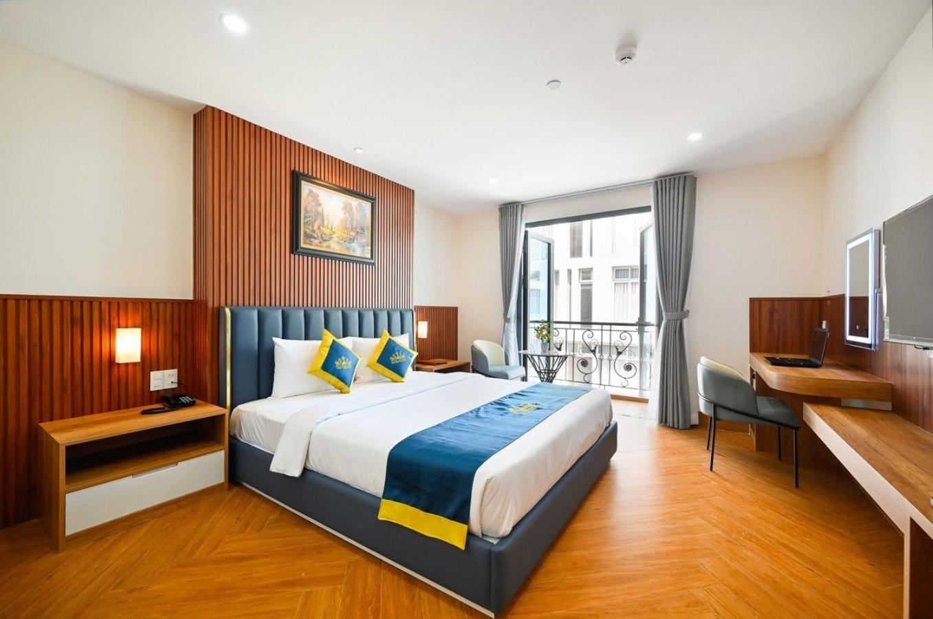 Double Room with Balcony photo 2