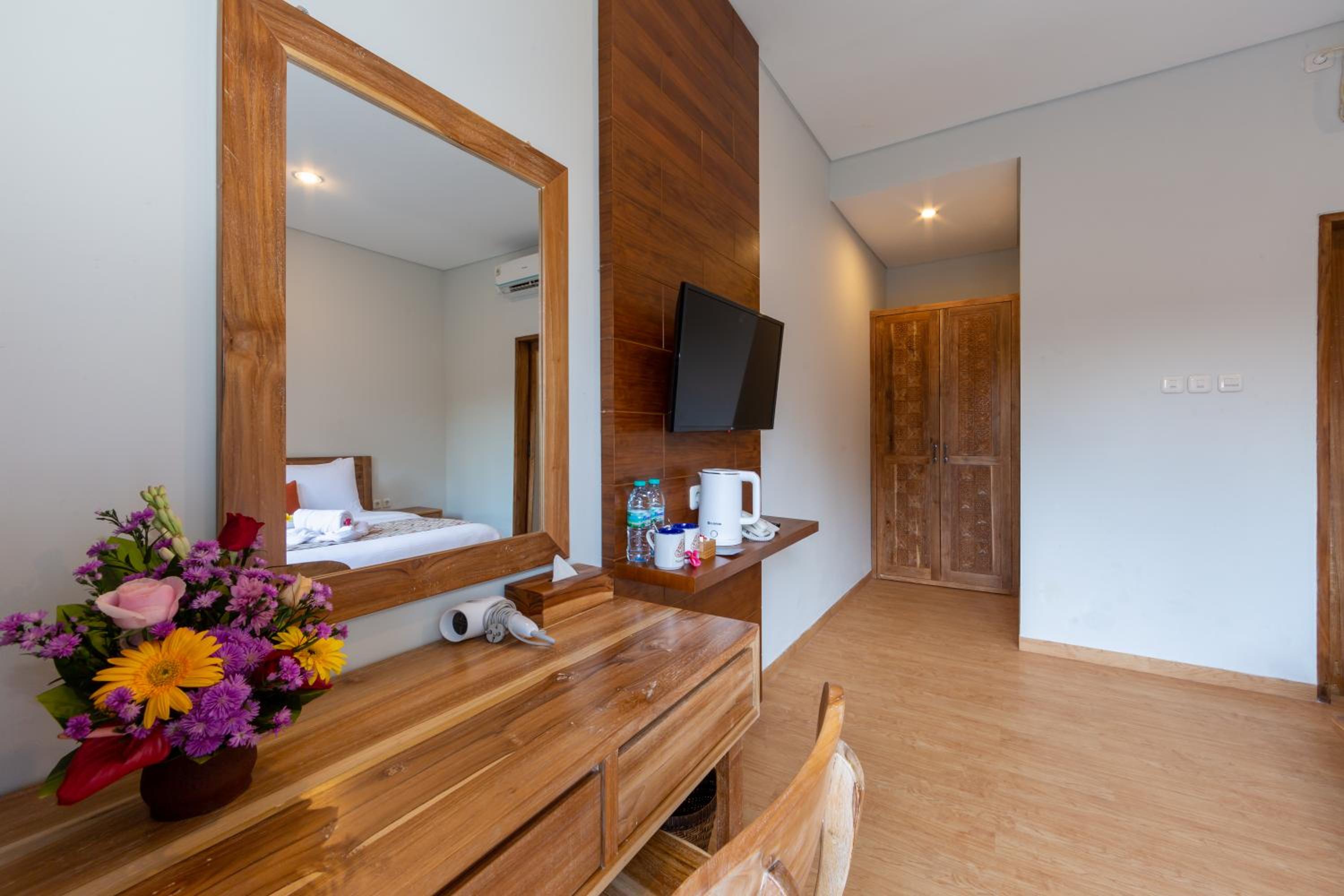 Double Room with Terrace - Photo 4
