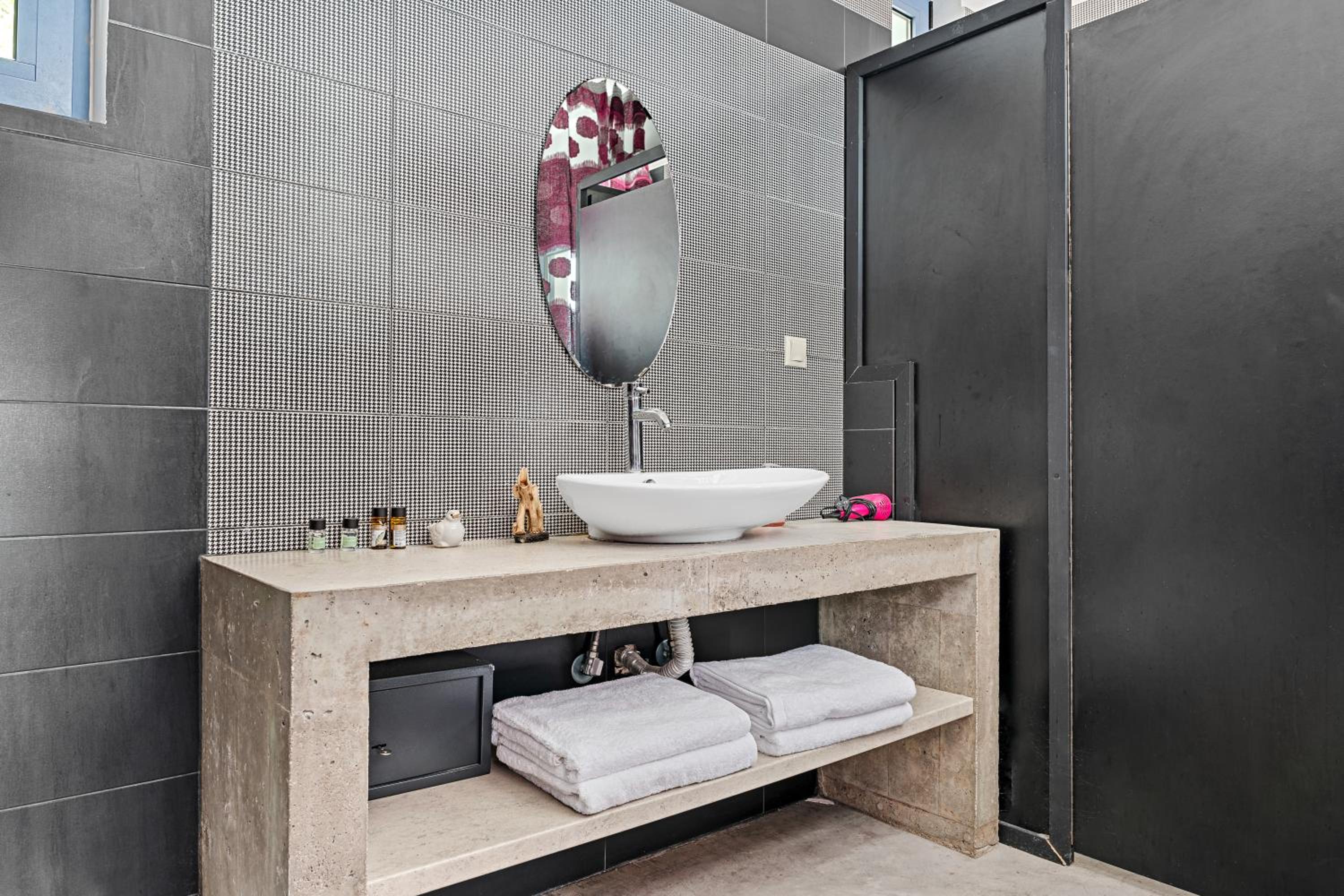 Standard Double Suite - Photo 2