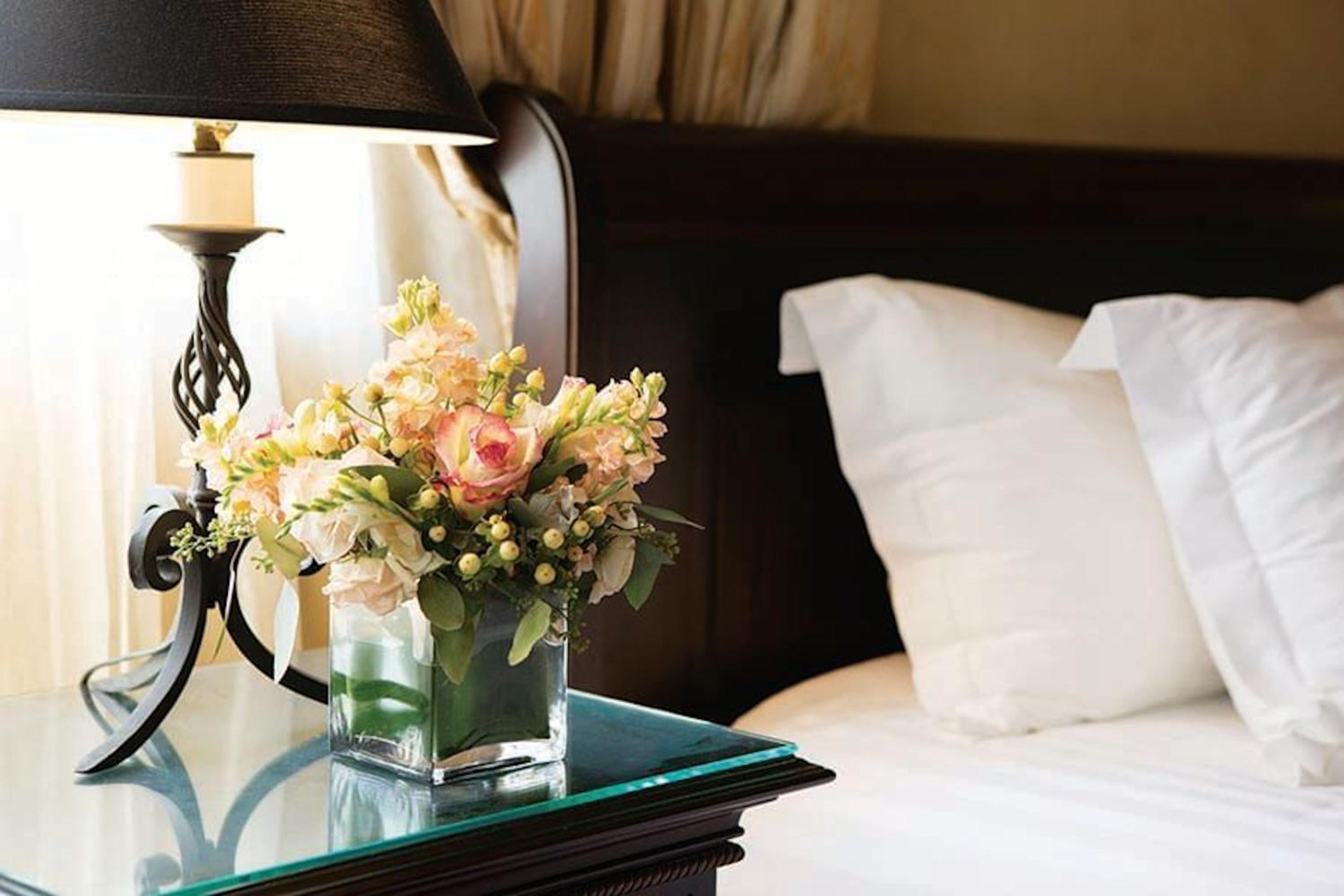 Deluxe Queen Room with Two Queen Beds - Photo 2