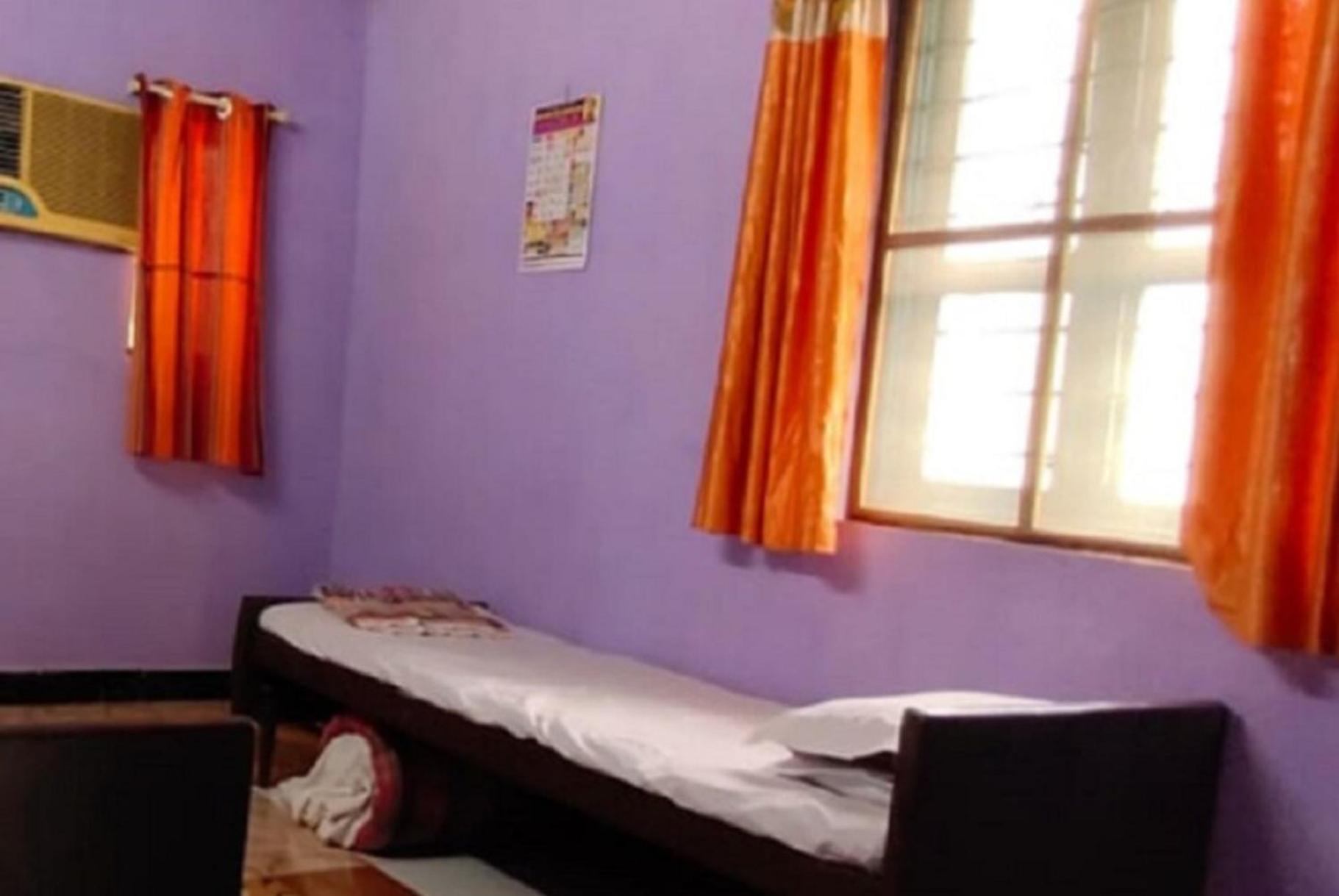 Standard Double Room photo 2