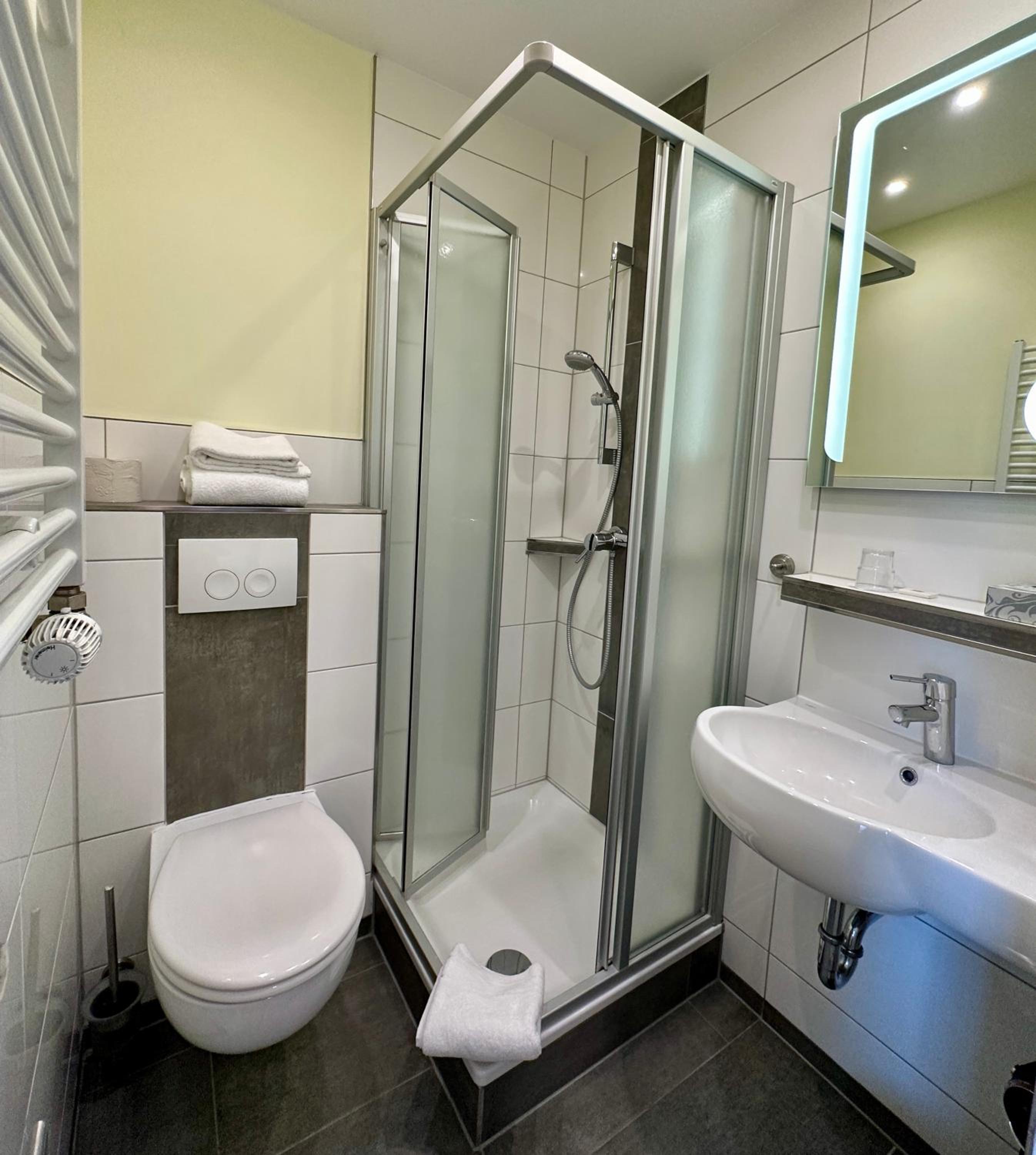 Single Room photo 2