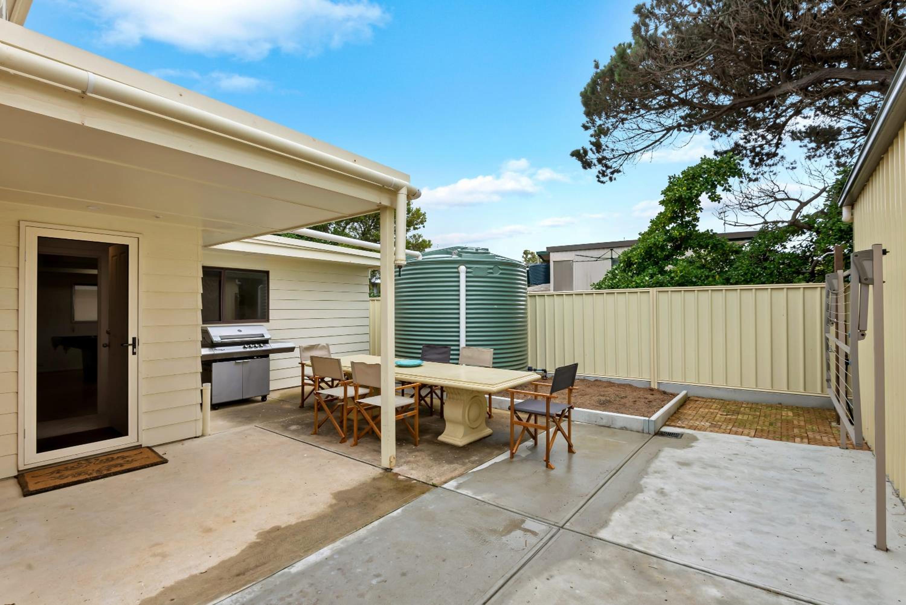 Vacation Home photo 3