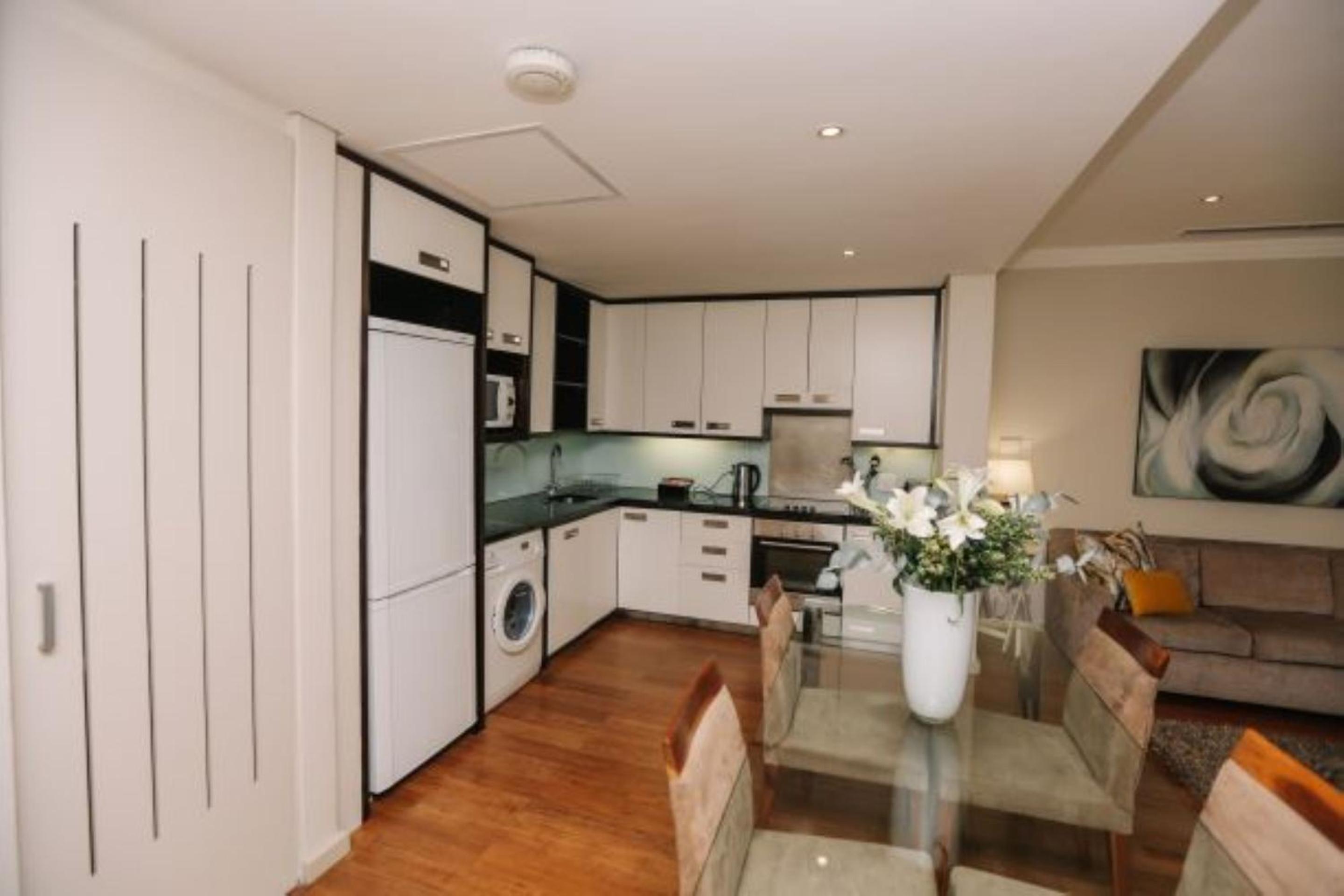 Two-Bedroom Apartment - Photo 14