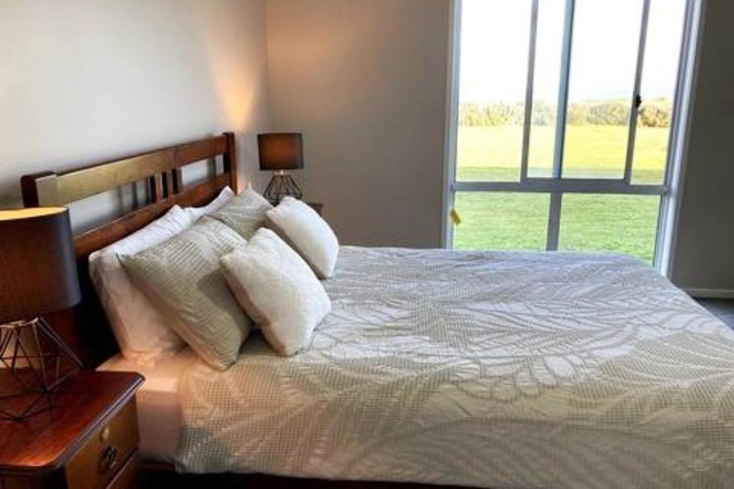 Four-Bedroom House photo 3