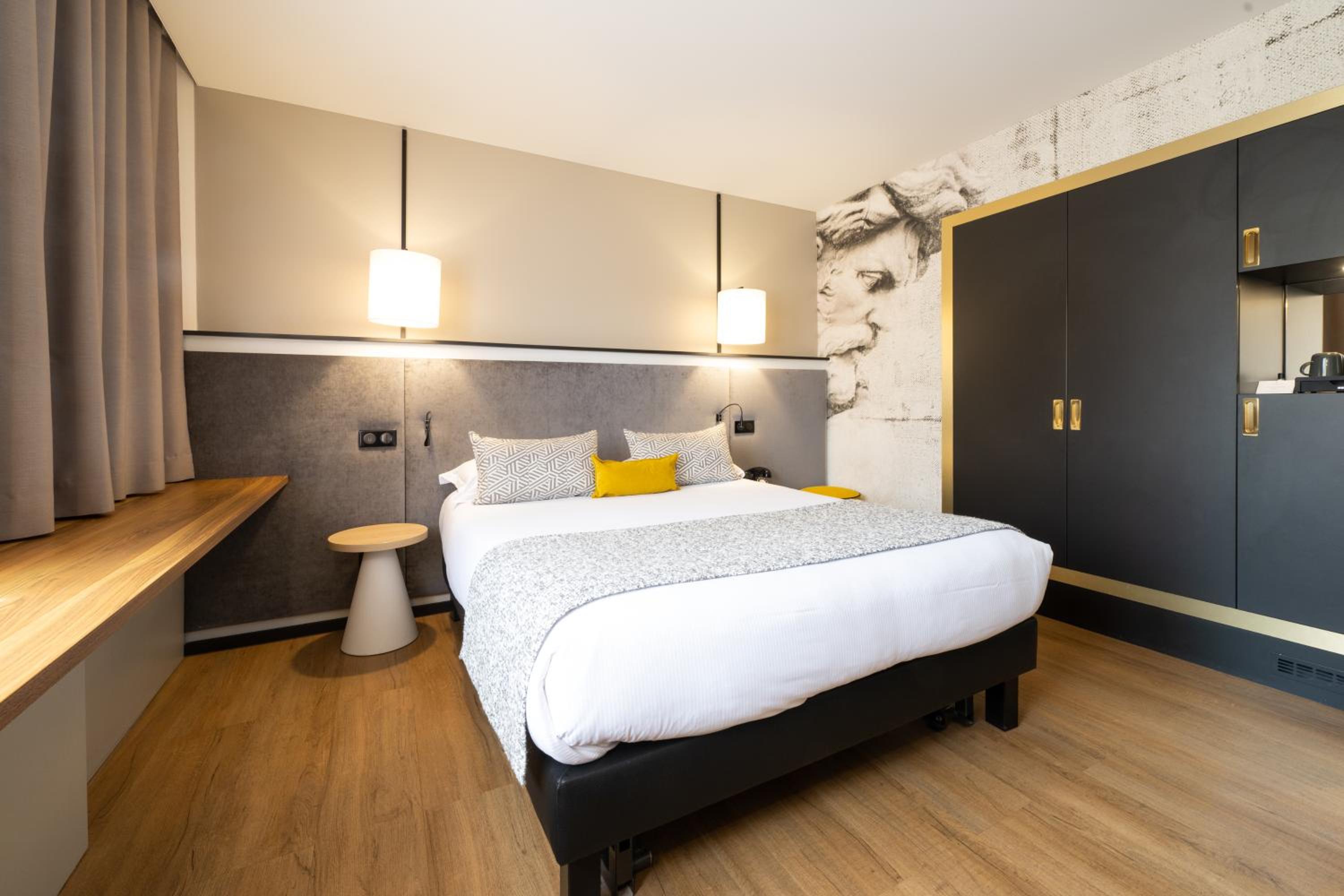 Superior Double Room - Photo 11
