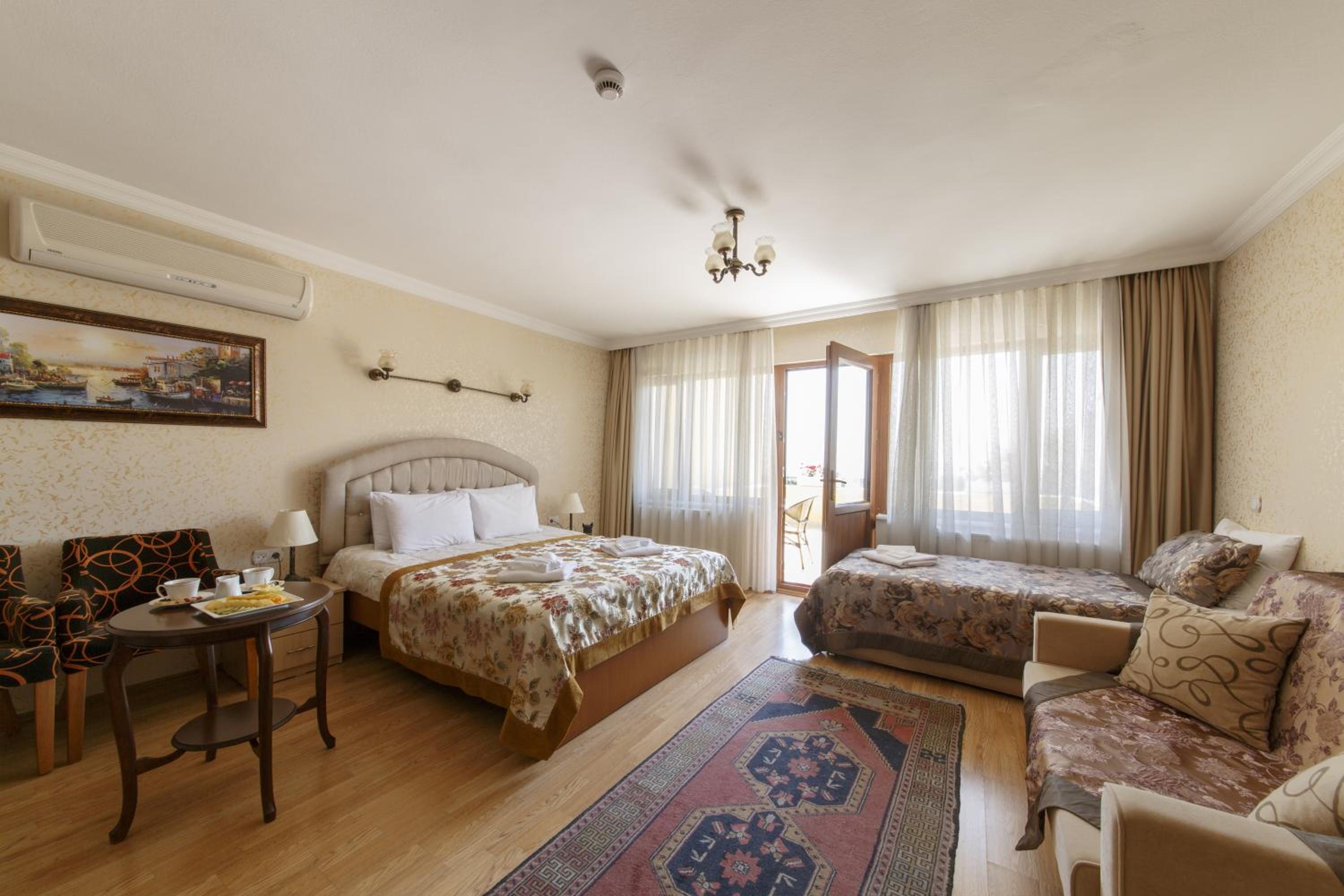 Quadruple Room with Sea View photo 2