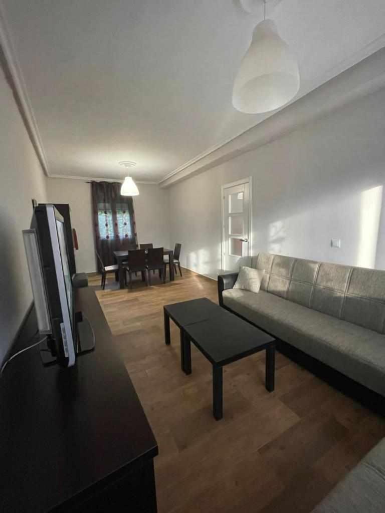 Casa de Cuatro Habitaciones