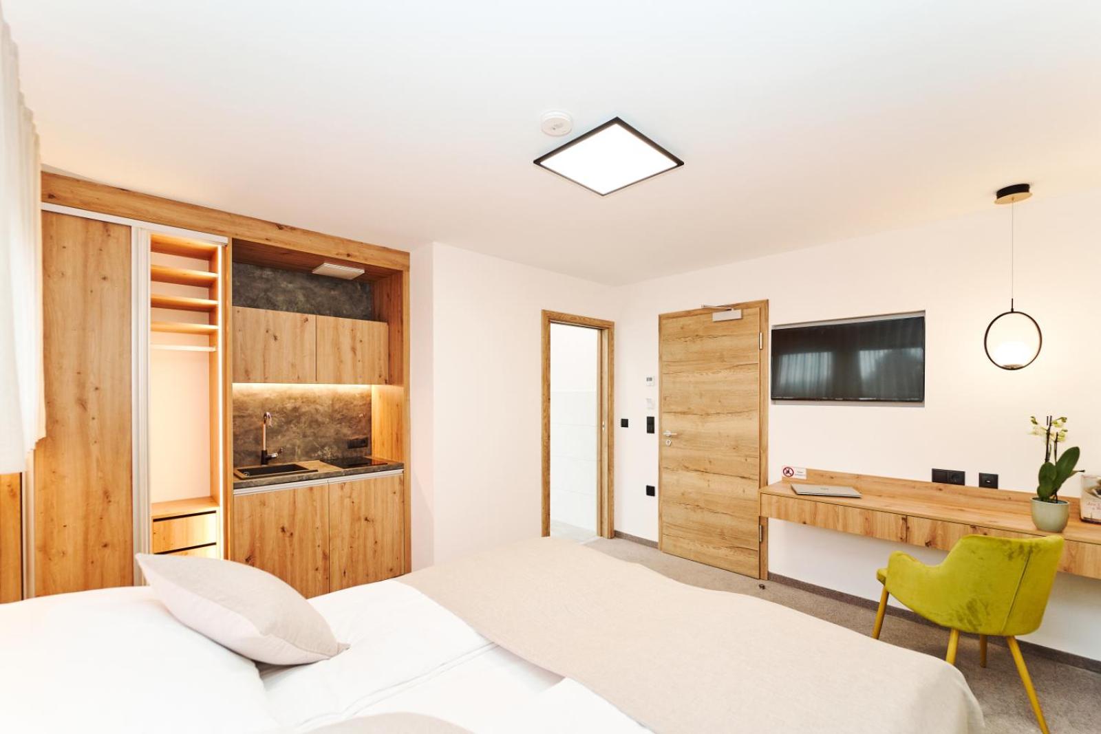 Standard Double Room photo 2