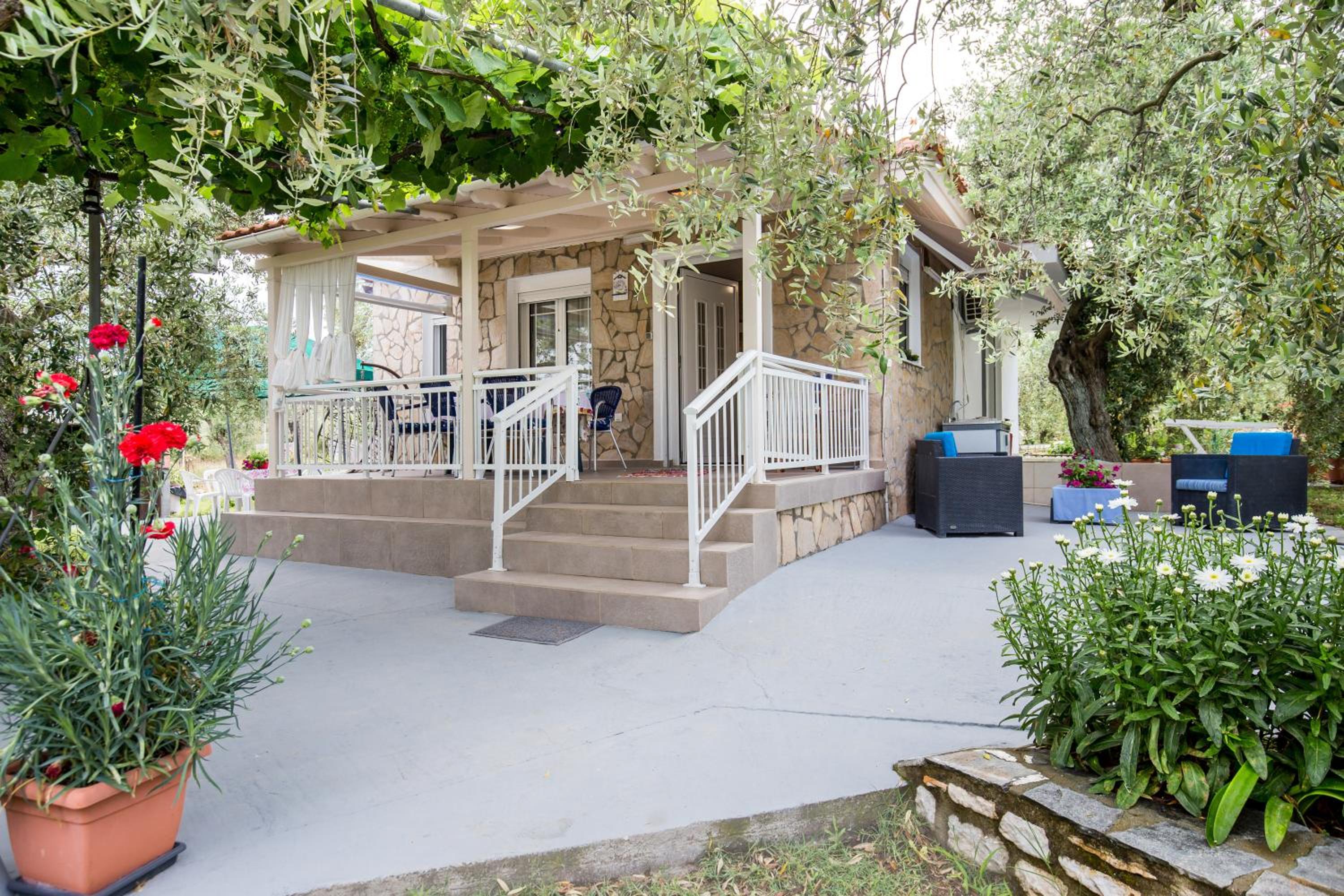 Vacation Home - Photo 8
