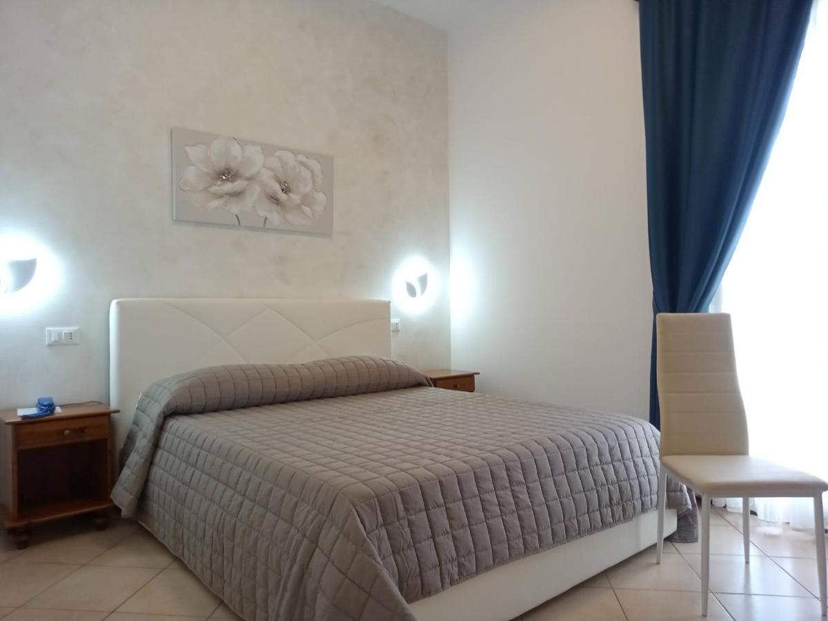 Double Room with Balcony photo 2