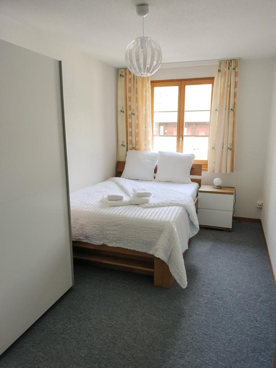 Three-Bedroom Apartment photo 1