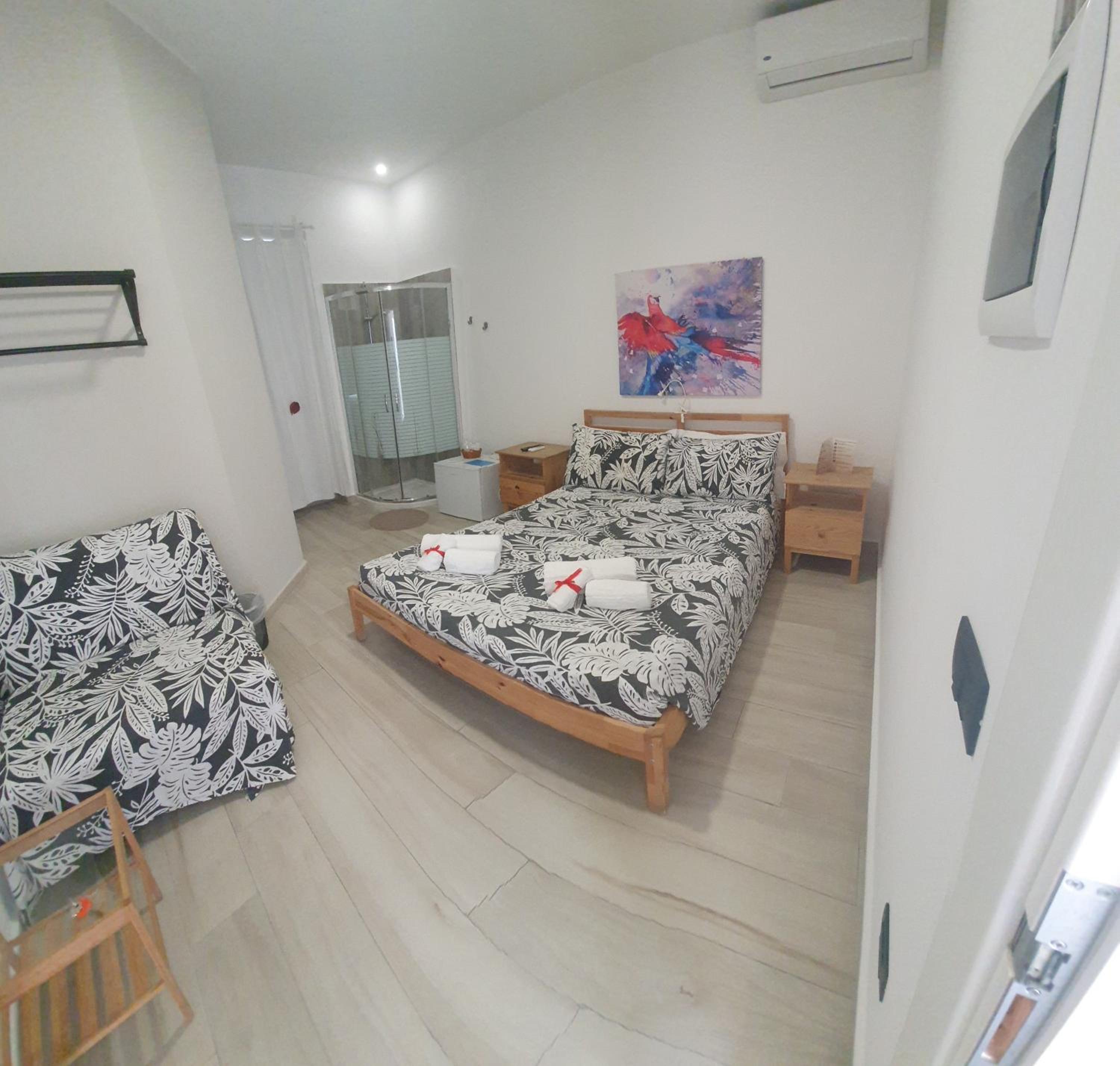 Comfort Triple Room - Photo 13