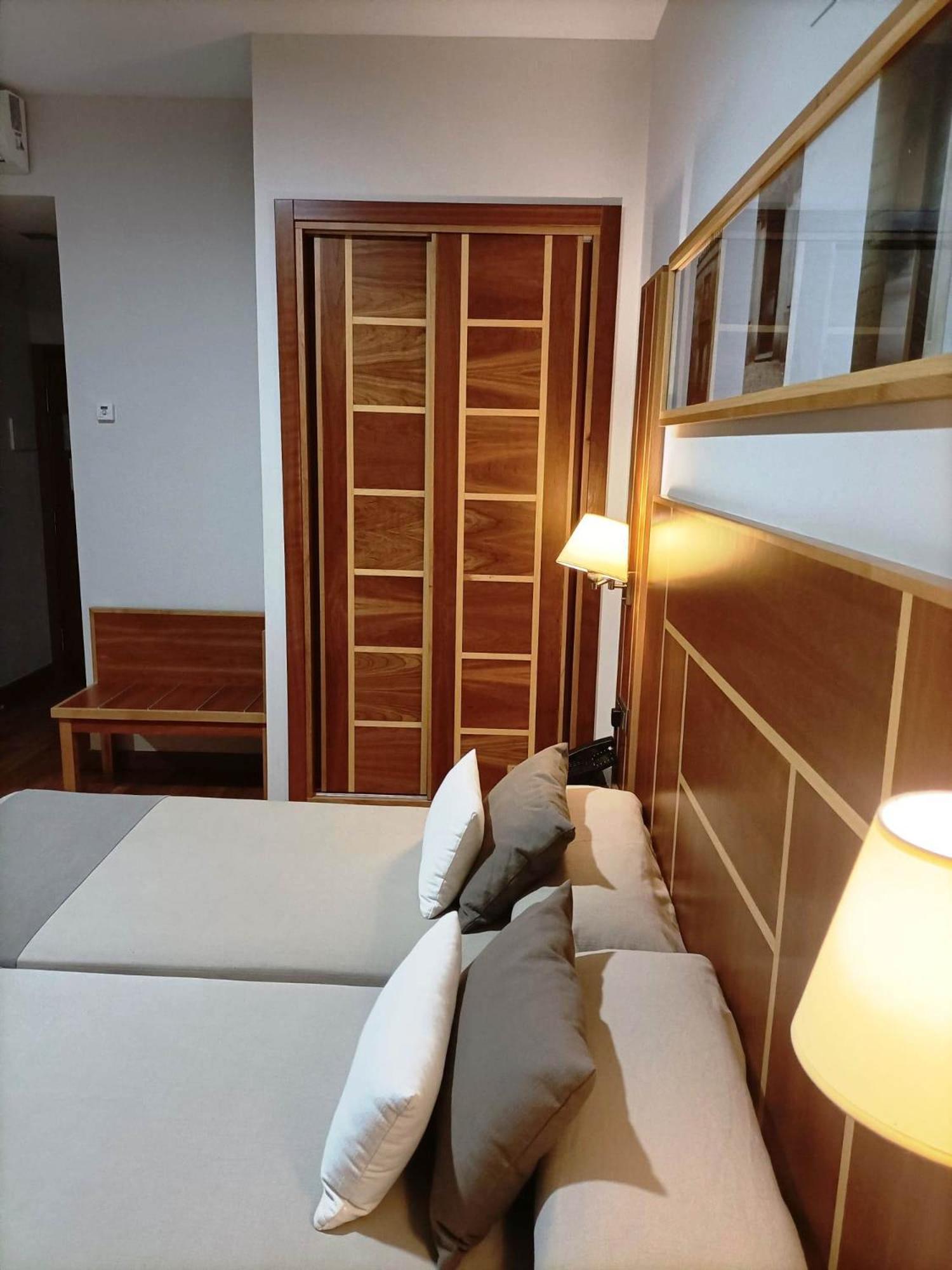 Double Room - Photo 21