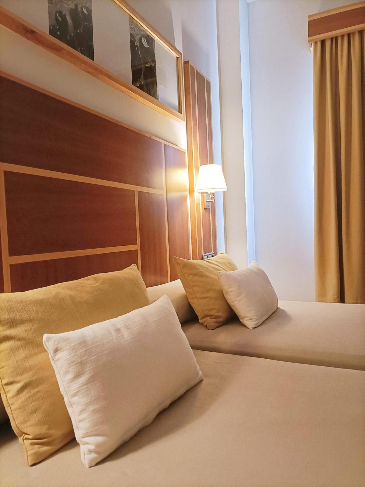 Double Room - Photo 20
