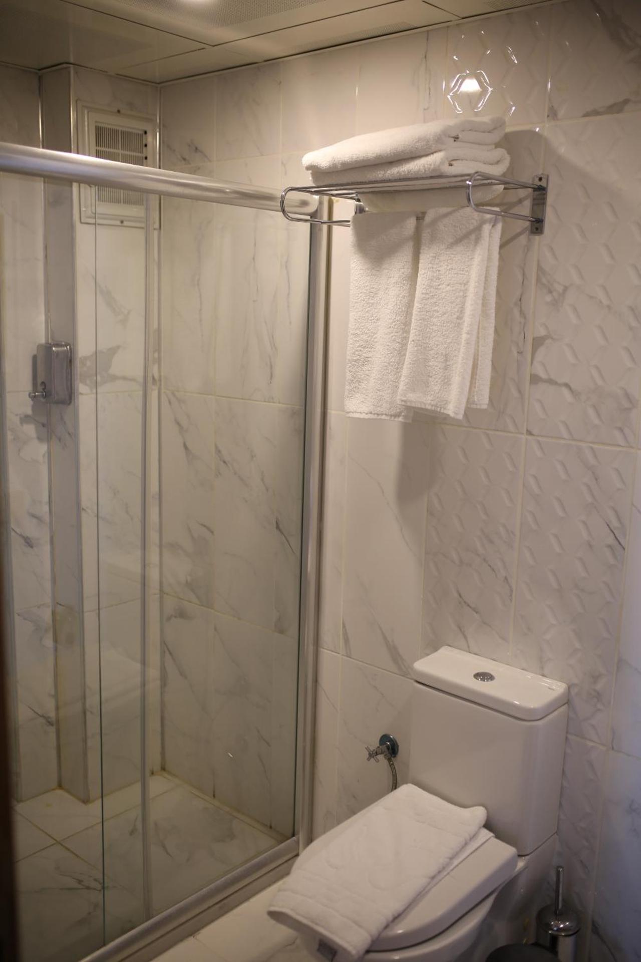 Triple Room - Photo 8