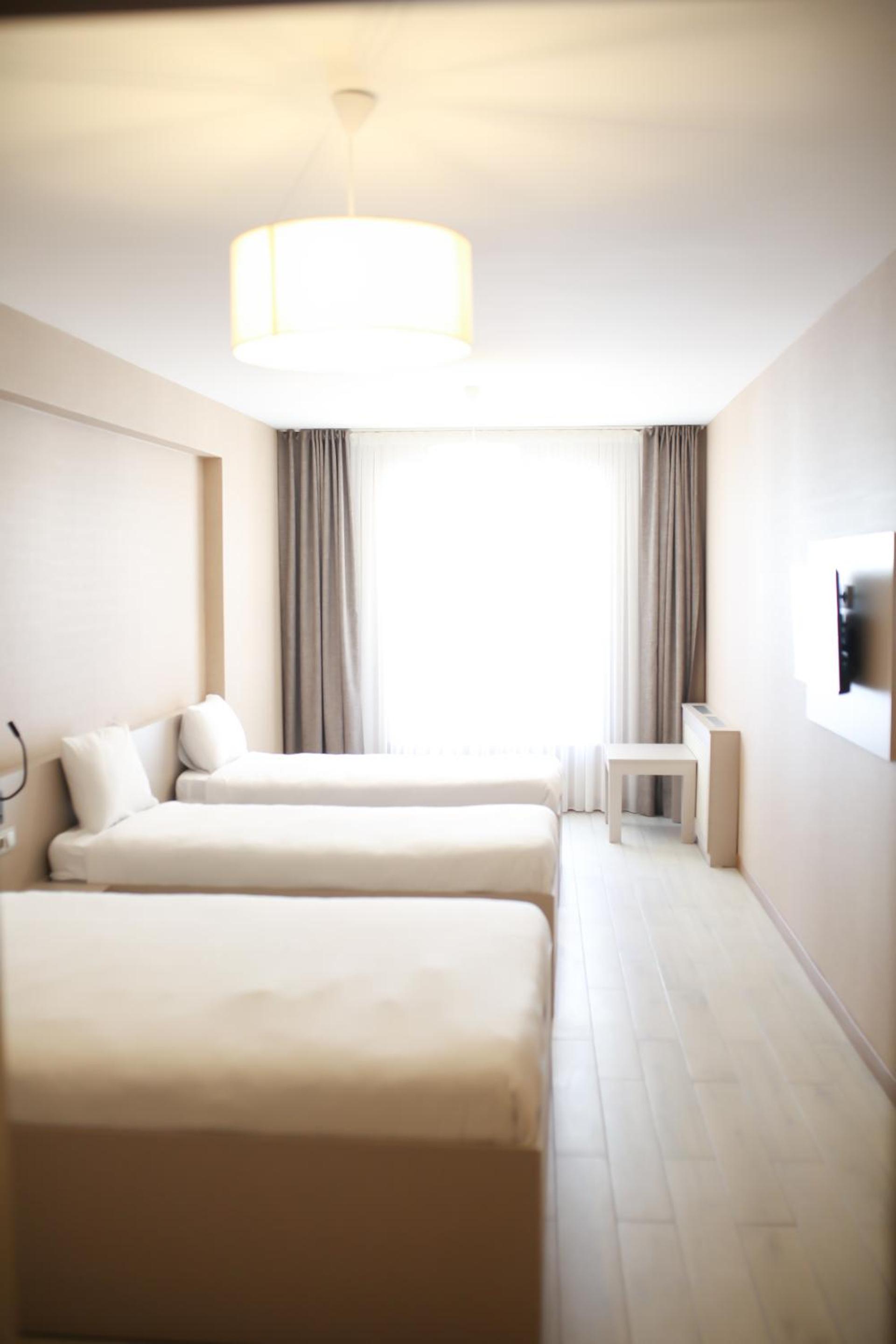 Quadruple Room - Photo 1