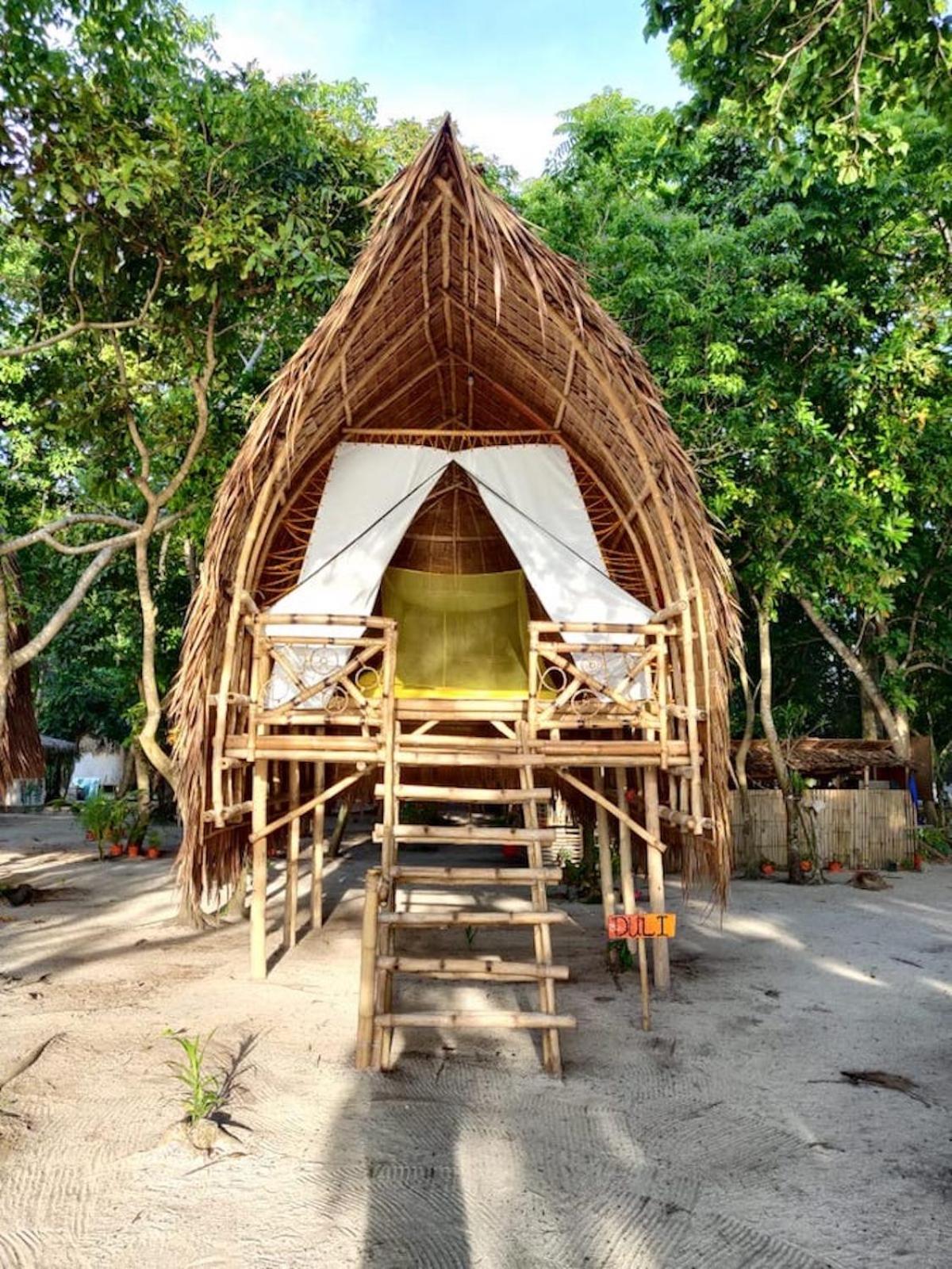 Small Bamboo Hut with Seaview photo 1