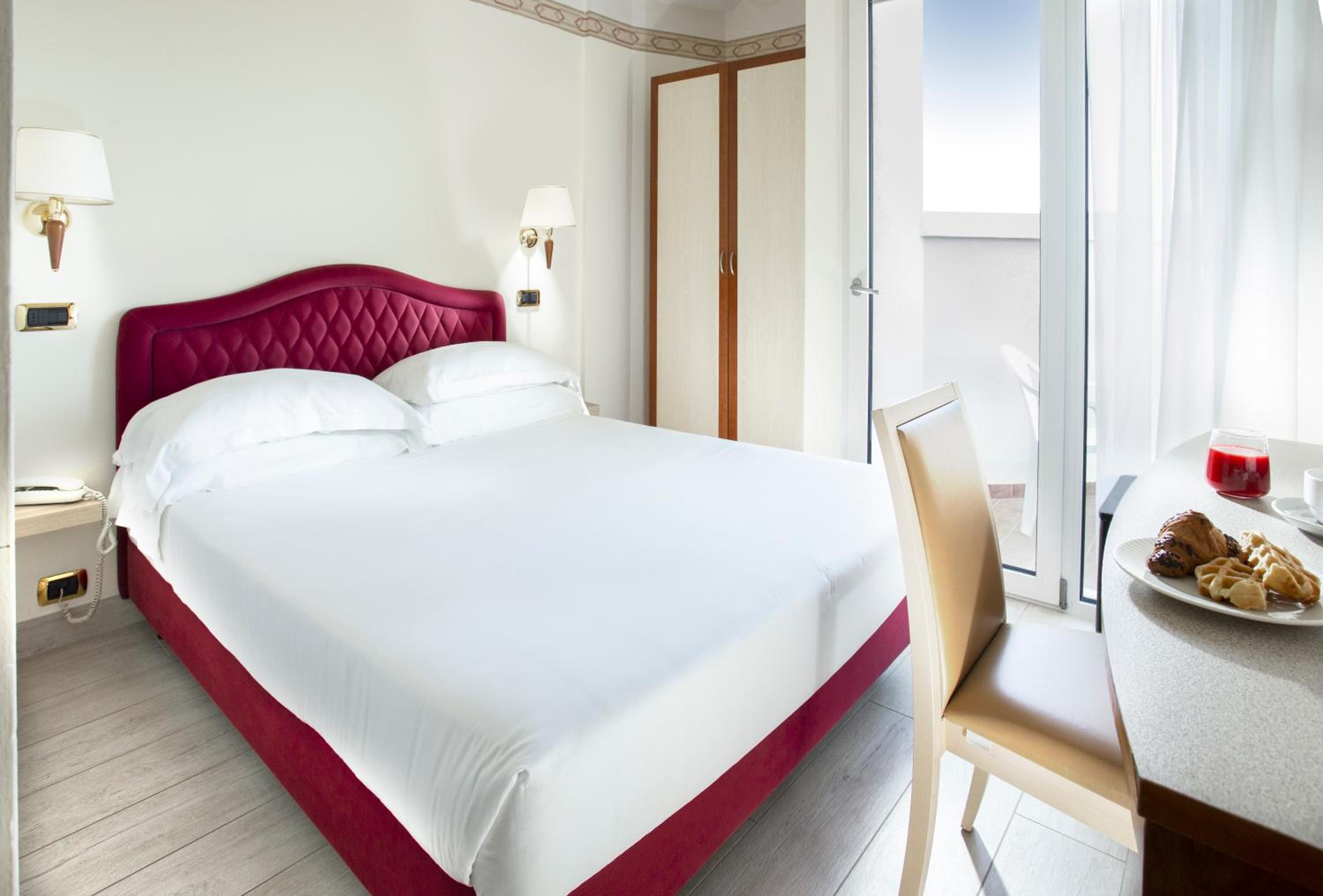 Superior Single Room with Sea View