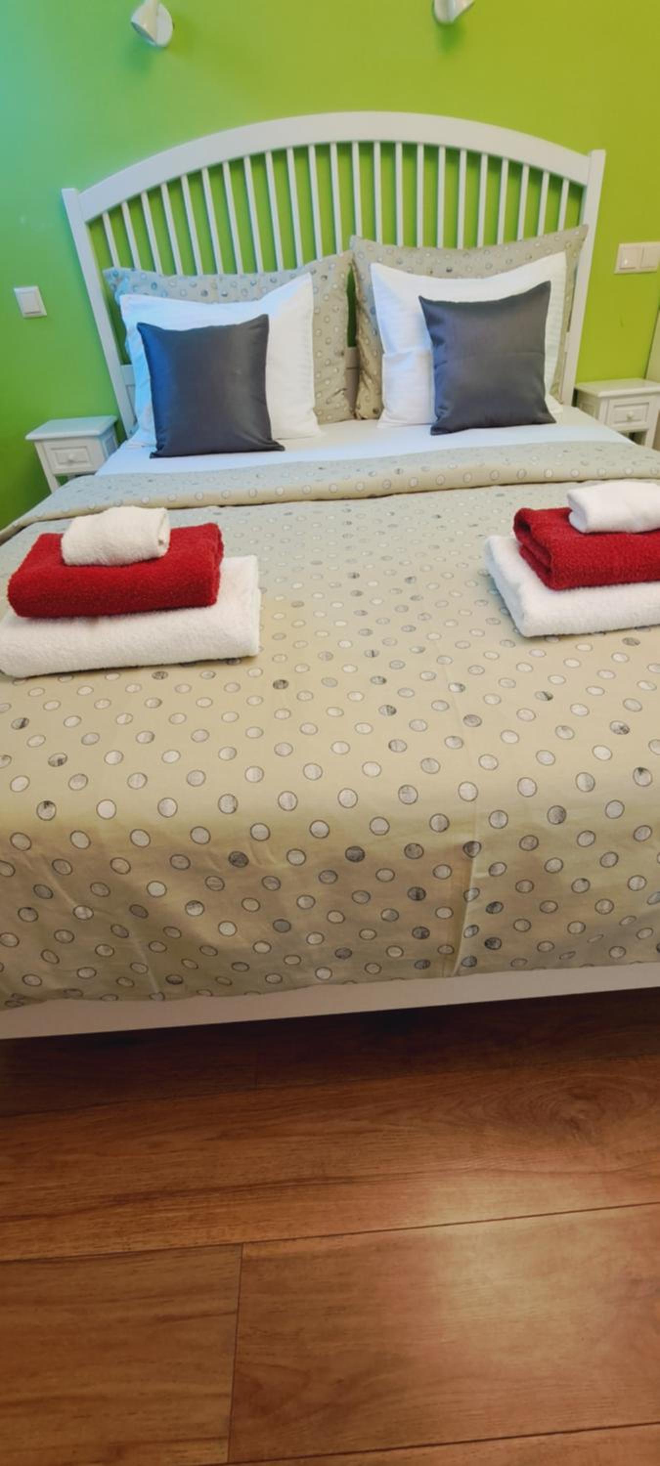 Studio Apartment - Photo 3
