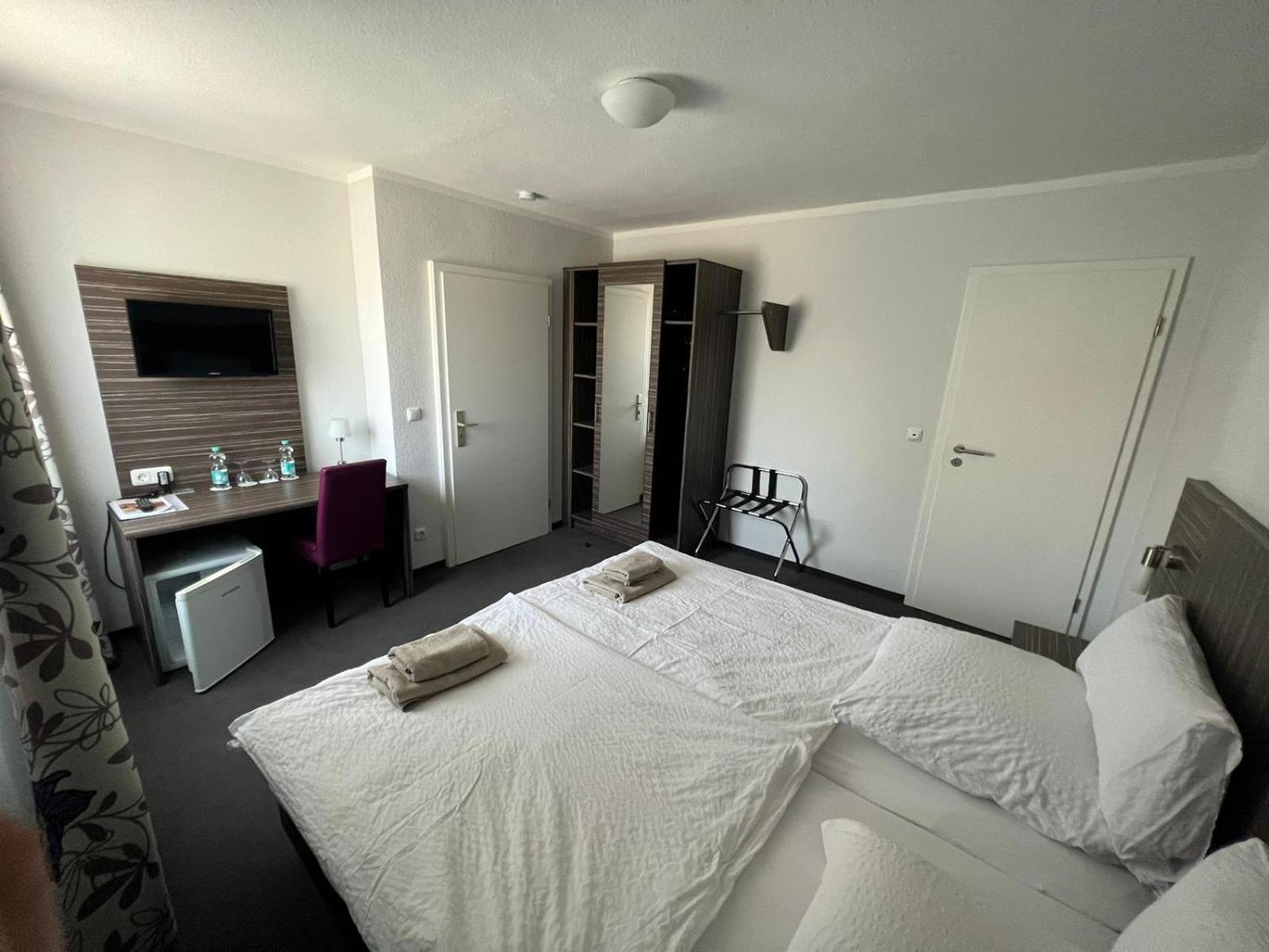 Standard Double Room photo 1