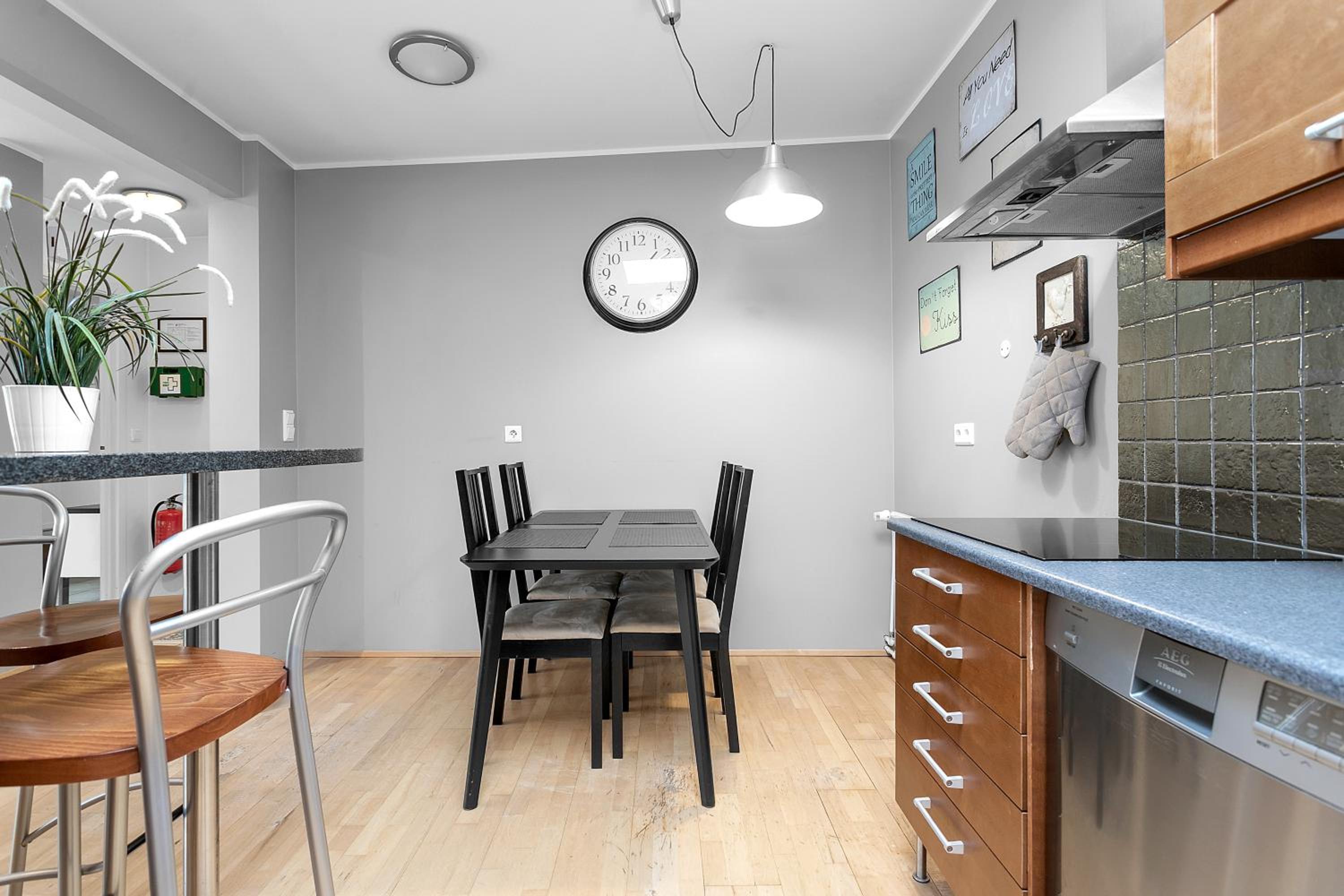 Deluxe Apartment - Photo 8